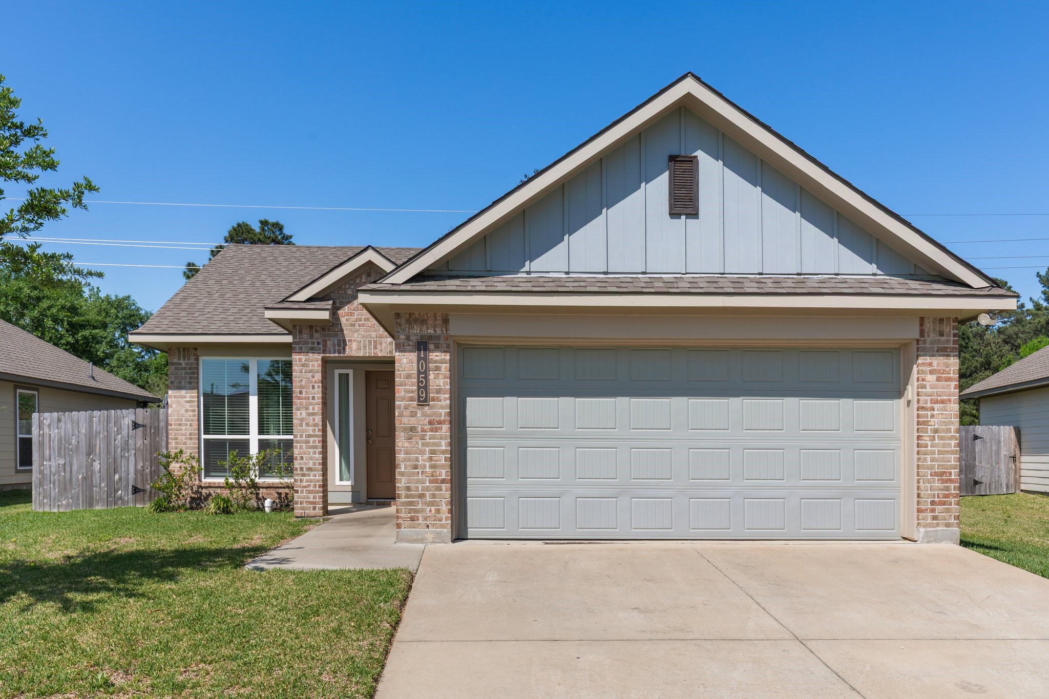 1059 Bending Trail Drive