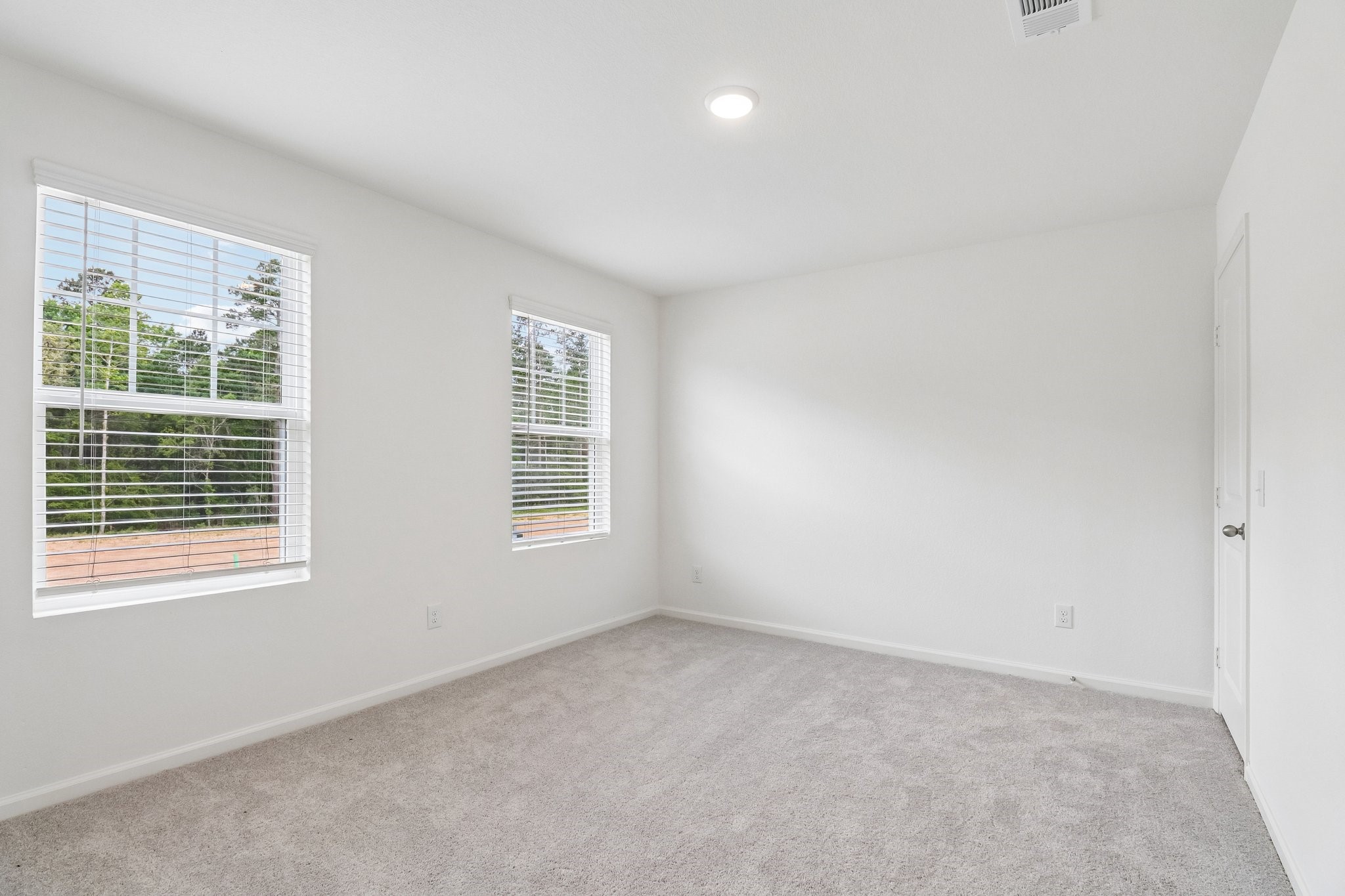 15903 Manor Cove Lane Property Photo 10
