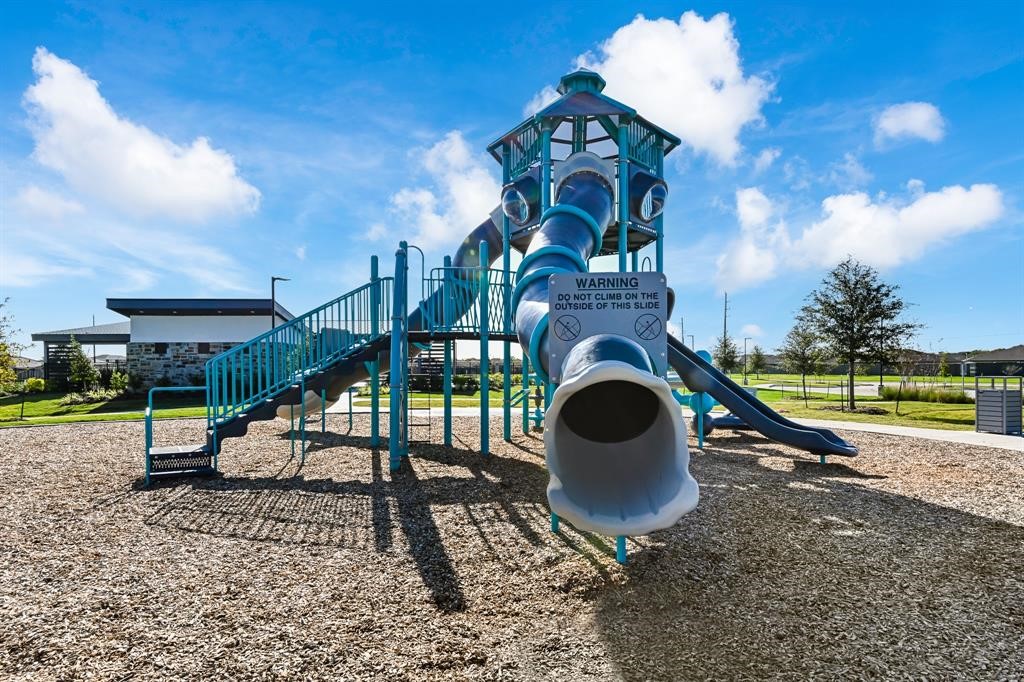 910 Curly Angora Court Property Photo 14