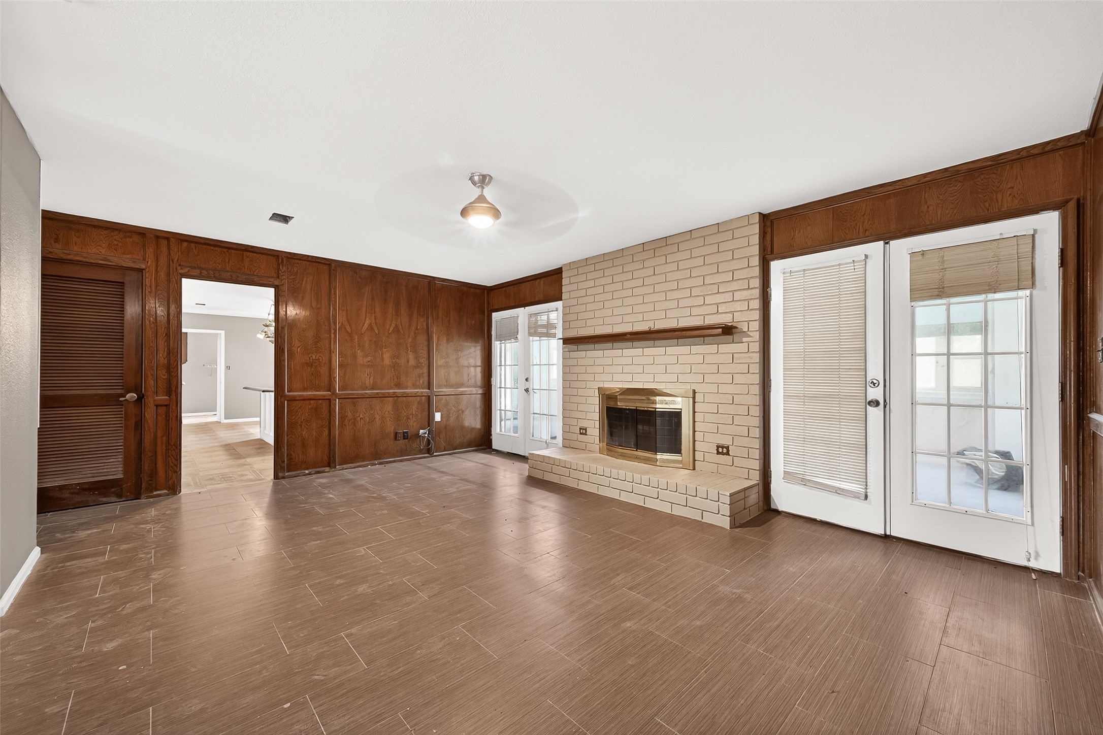 1 Shantilly Lane Property Photo 9