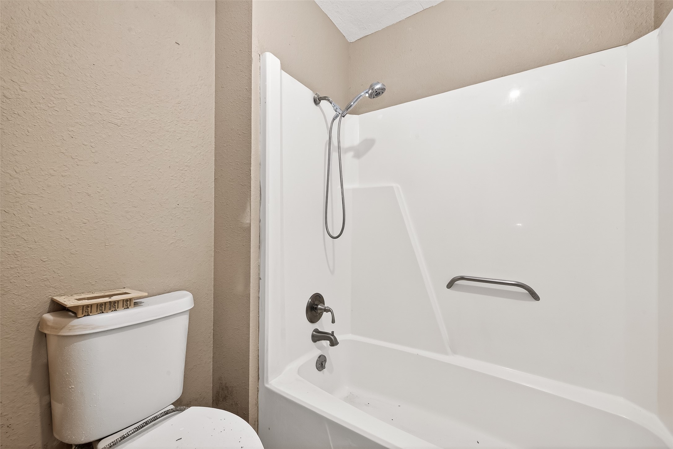 1 Shantilly Lane Property Photo 24