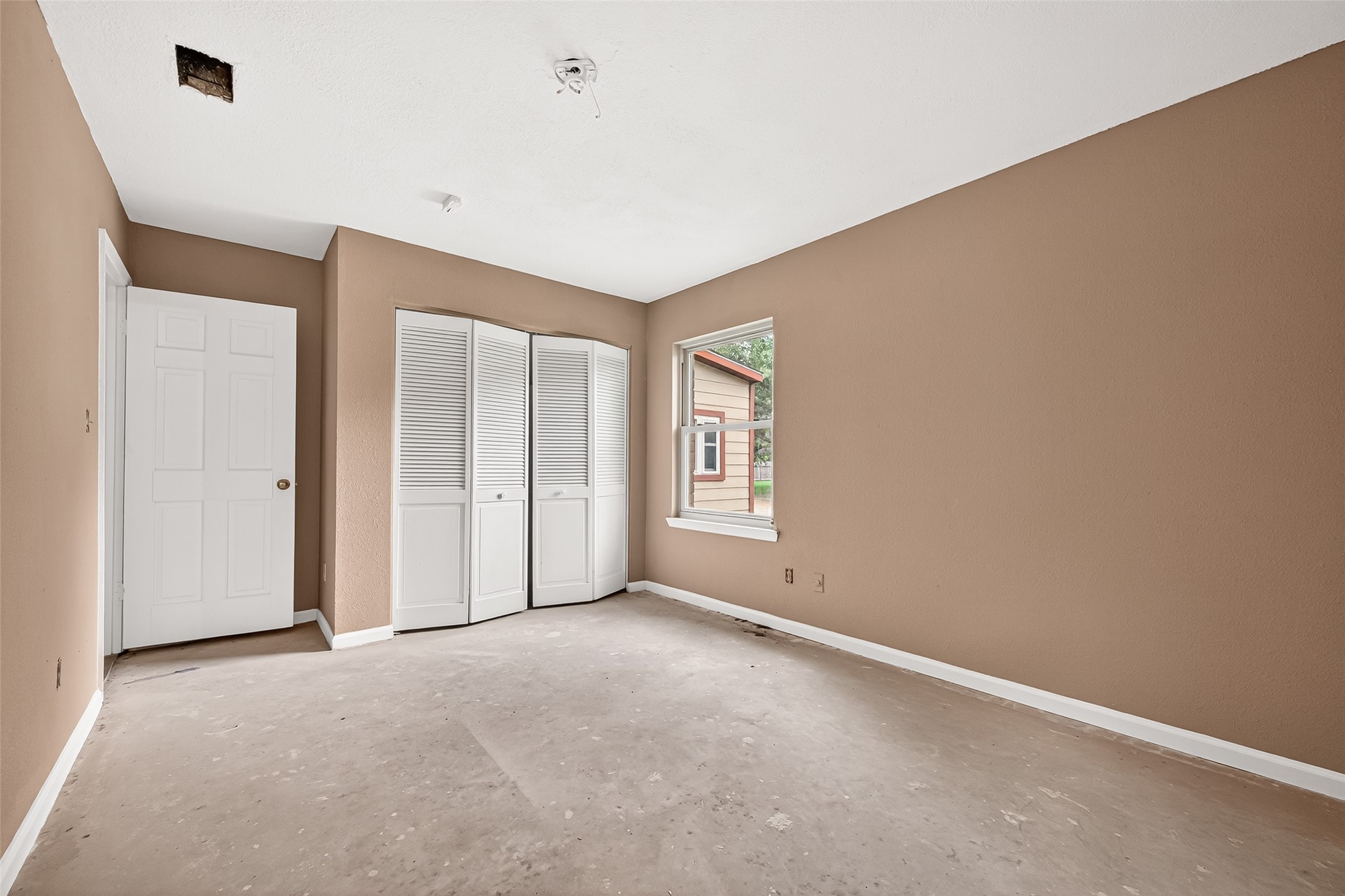 1 Shantilly Lane Property Photo 30