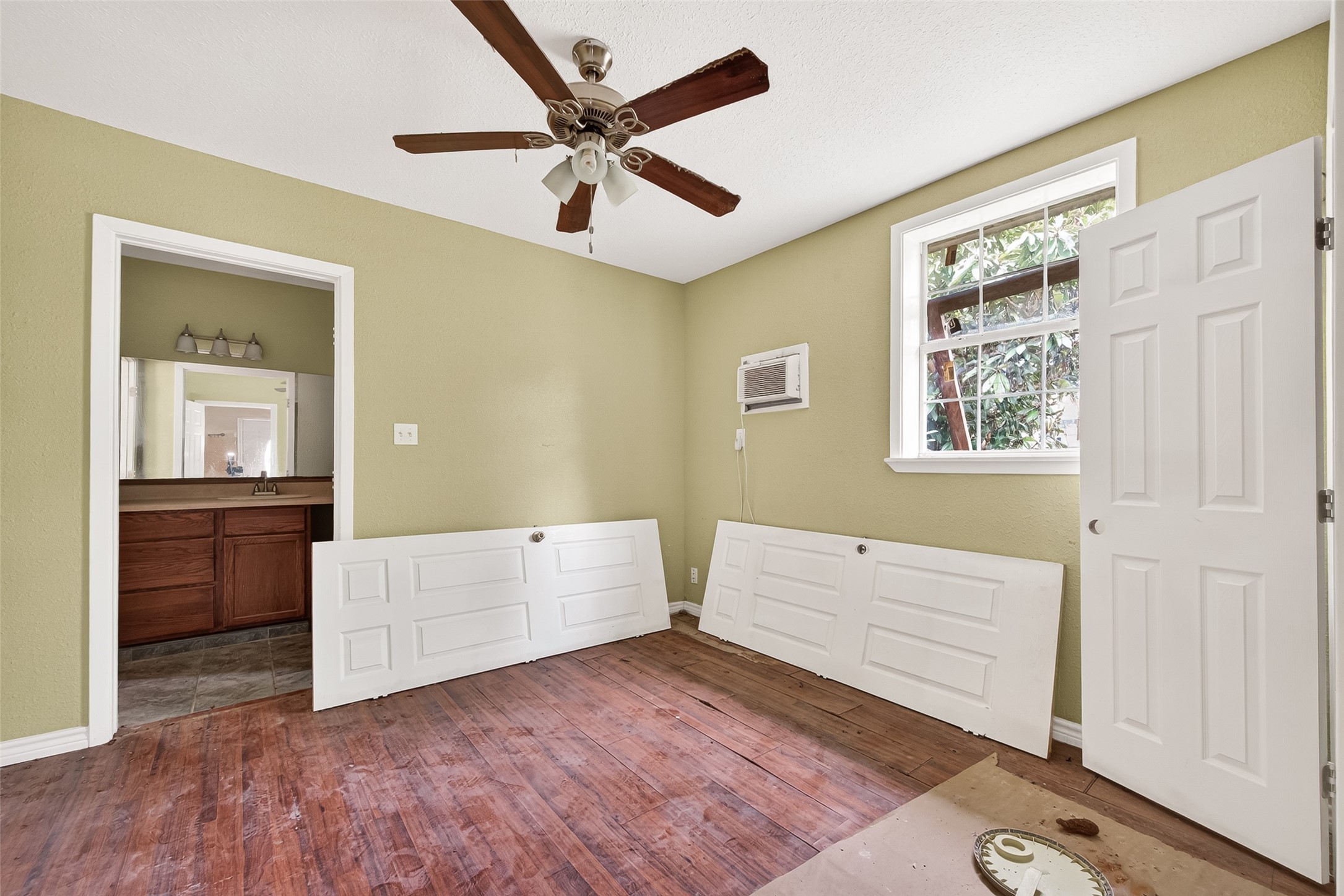 1 Shantilly Lane Property Photo 44