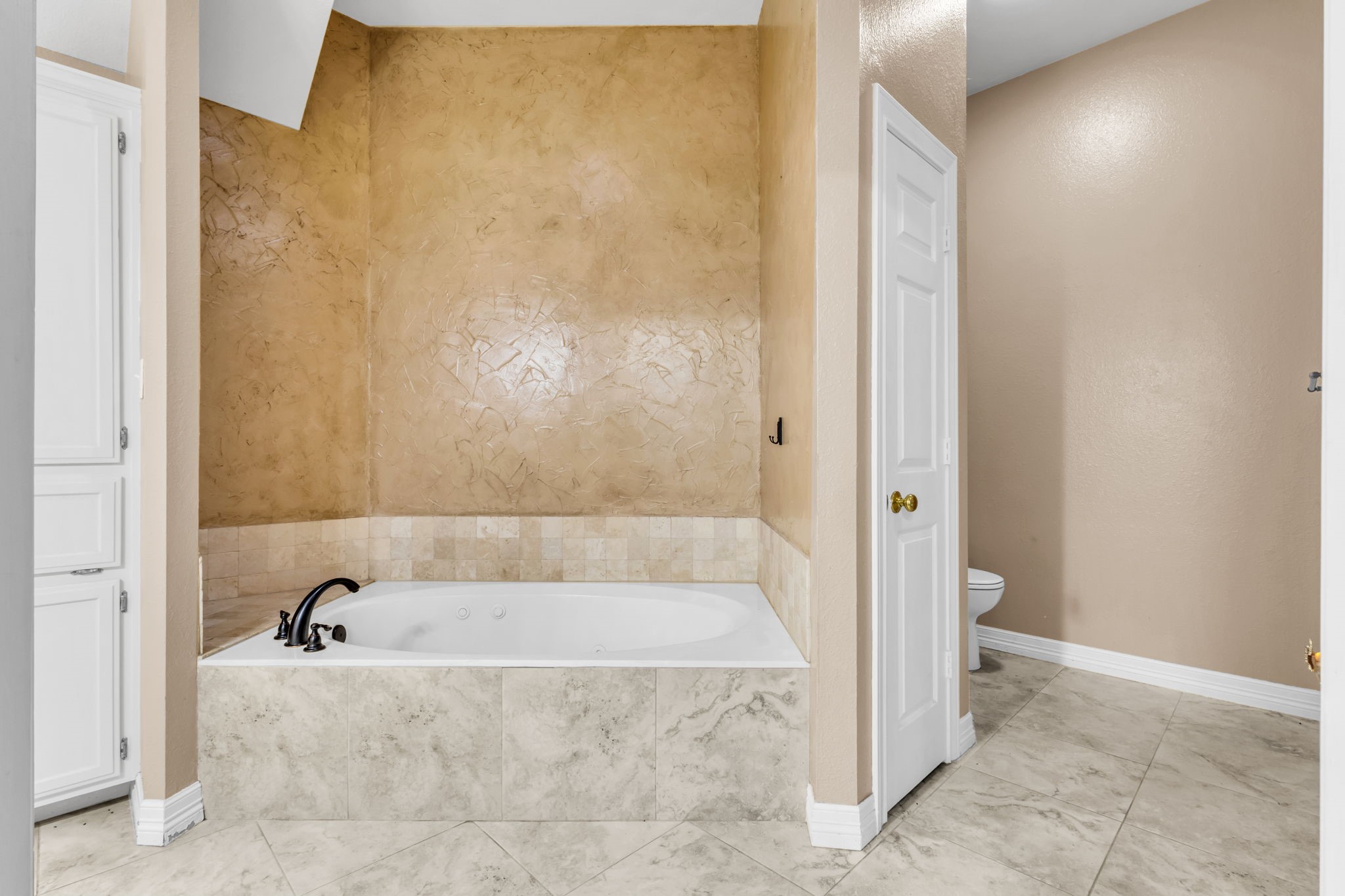 1100 Dawnwood Property Photo 19