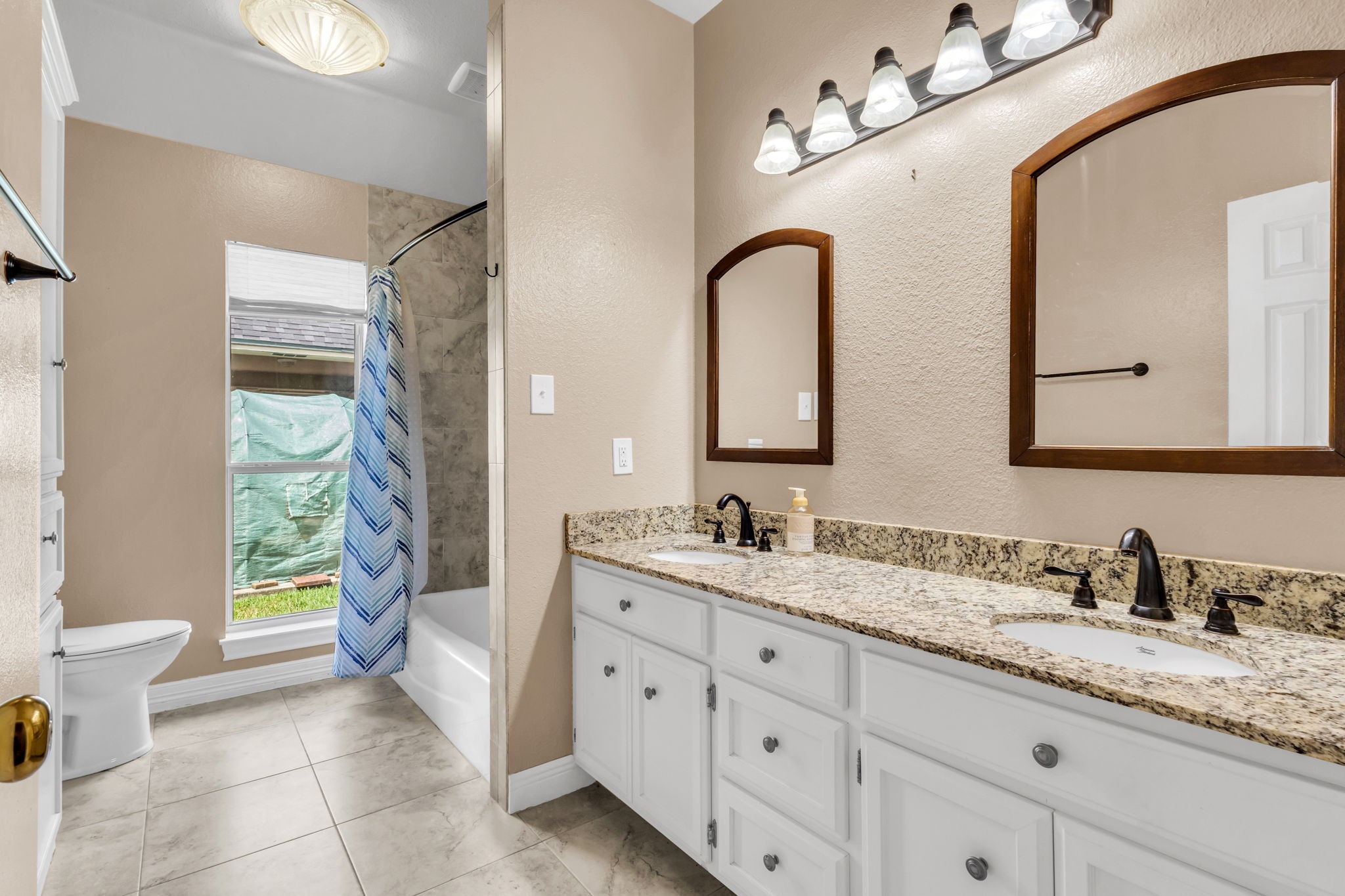 1100 Dawnwood Property Photo 26