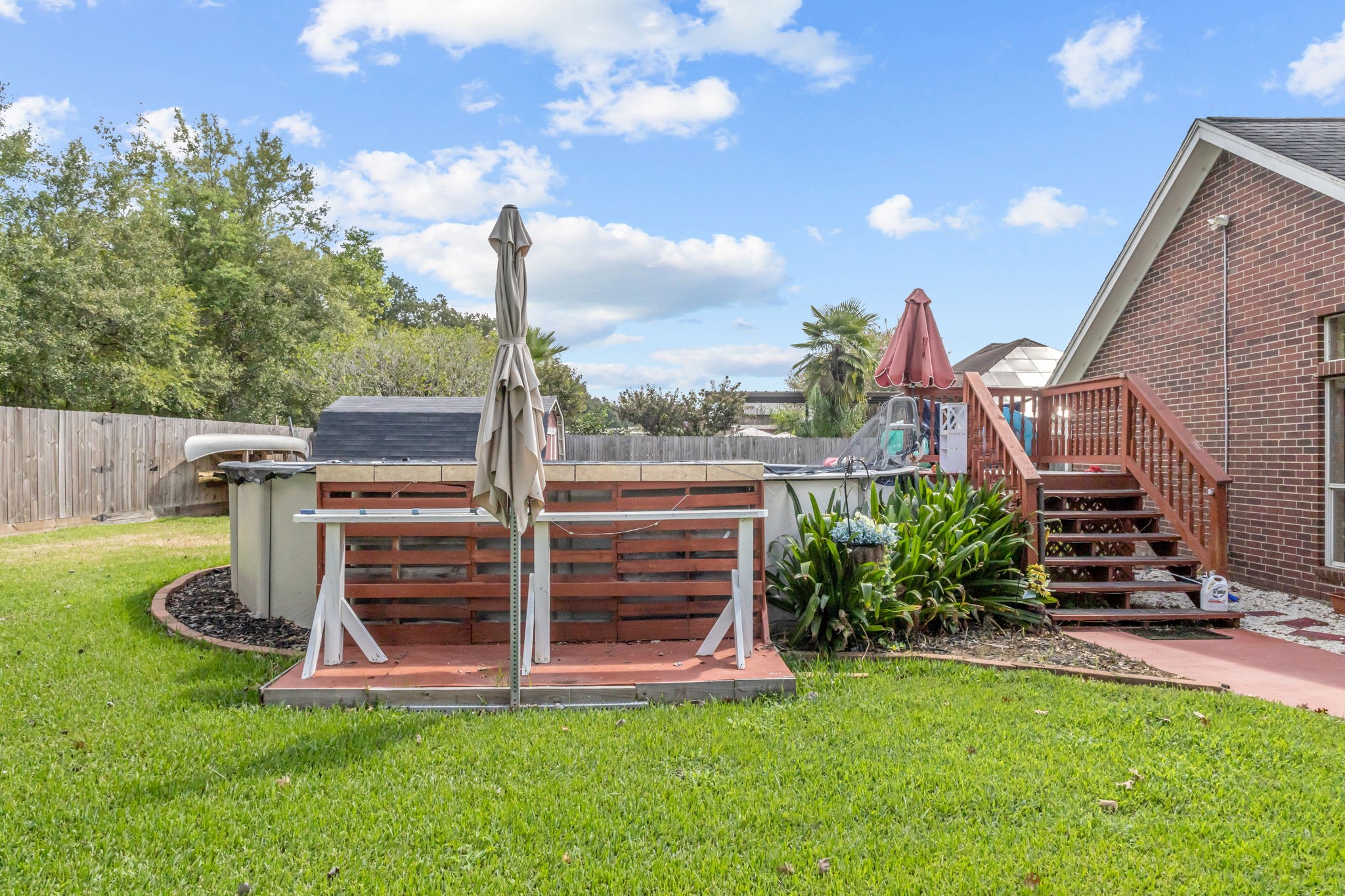 1100 Dawnwood Property Photo 32