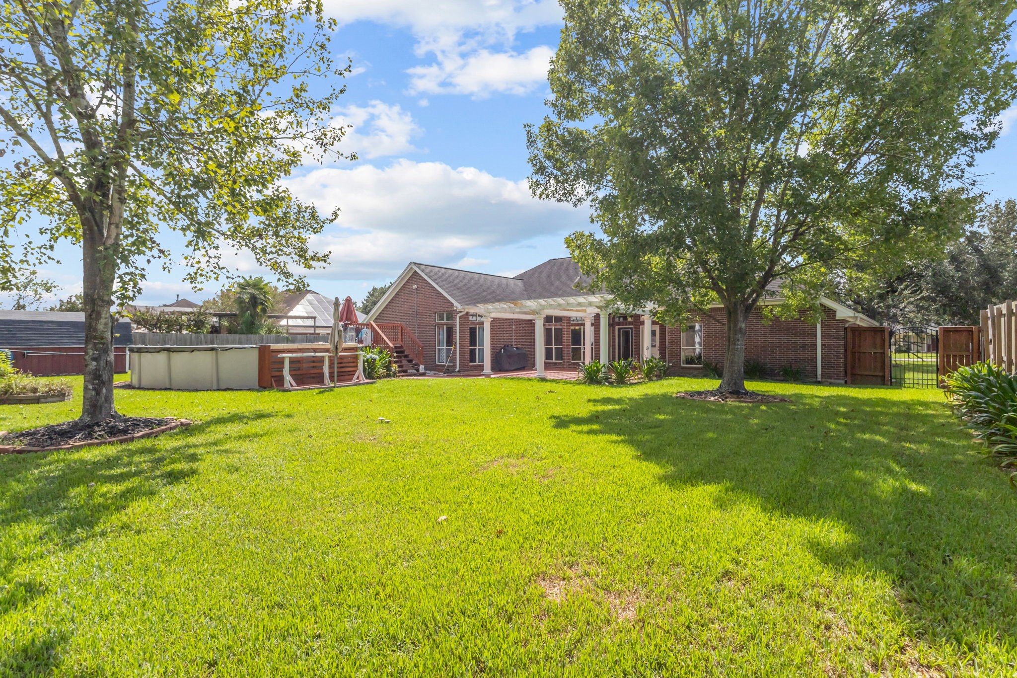 1100 Dawnwood Property Photo 35