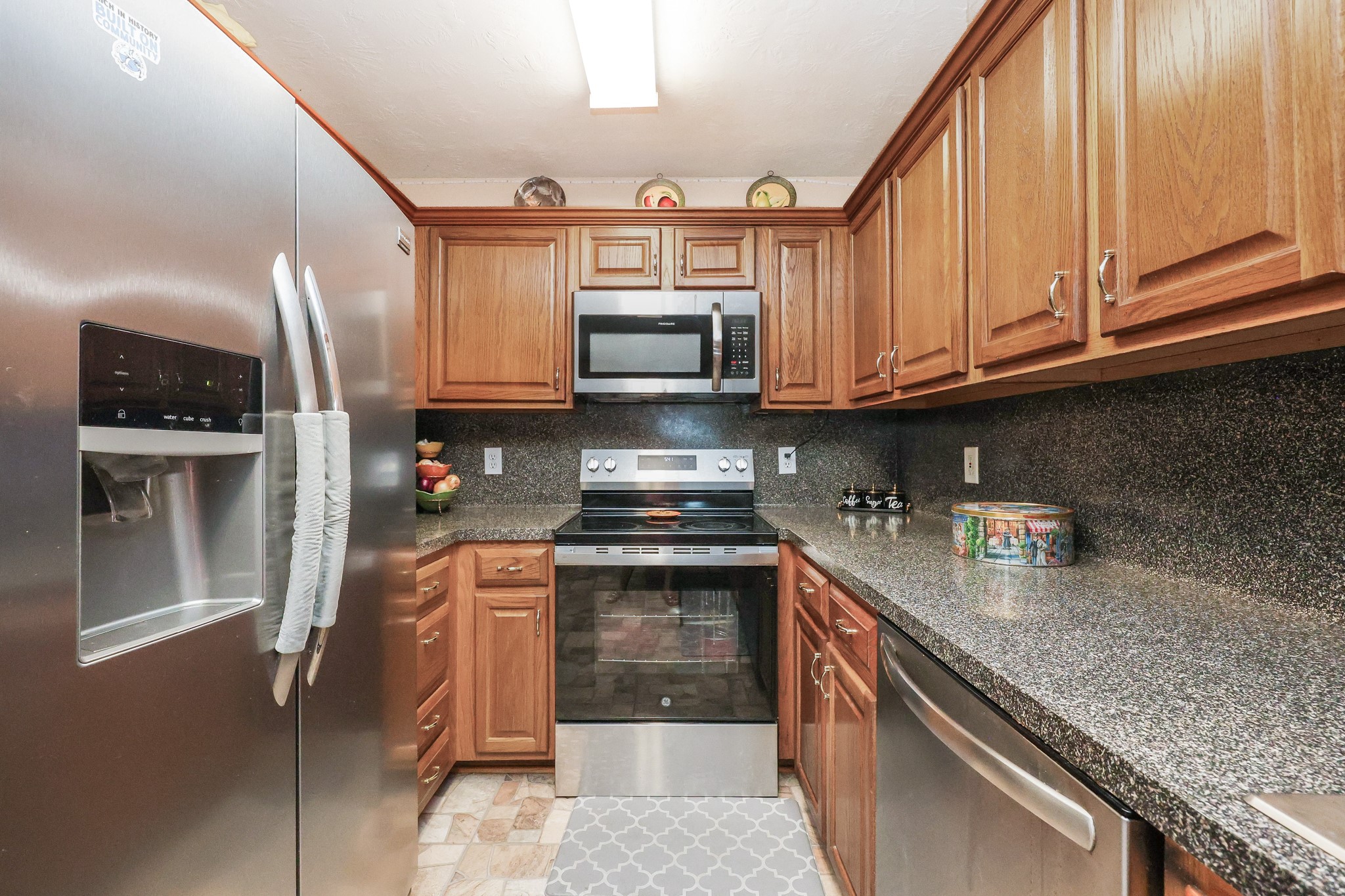 5233 Ridgecrest Drive Property Photo 11