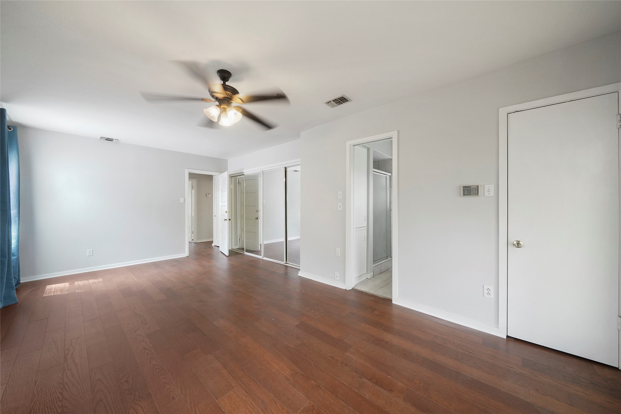 930 42nd Street Property Photo 21