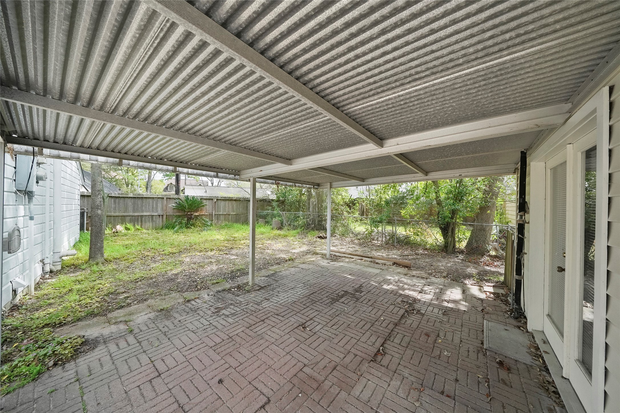 930 42nd Street Property Photo 33