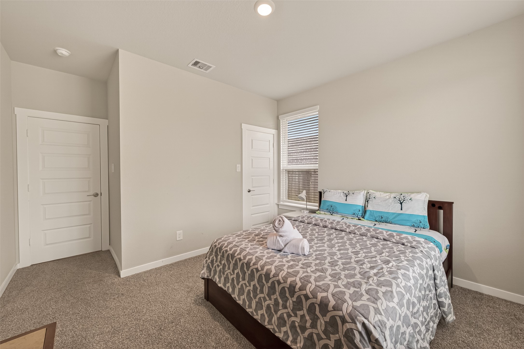 28419 Hazel Trail Property Photo 24