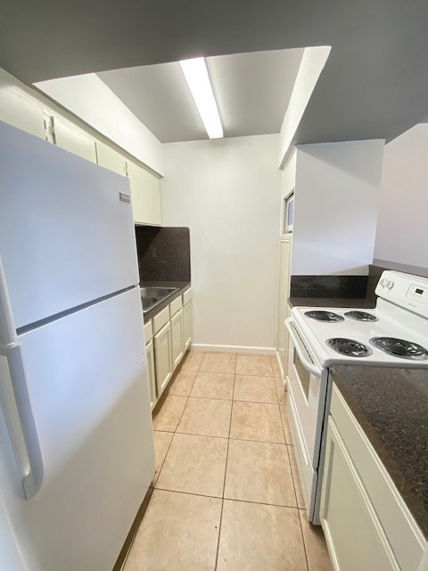 4701 Bell Street 6 Property Photo 7