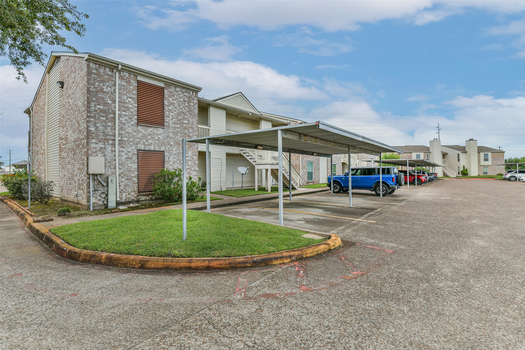 7600 Emmett F Lowry Expressway 904 Property Photo 22