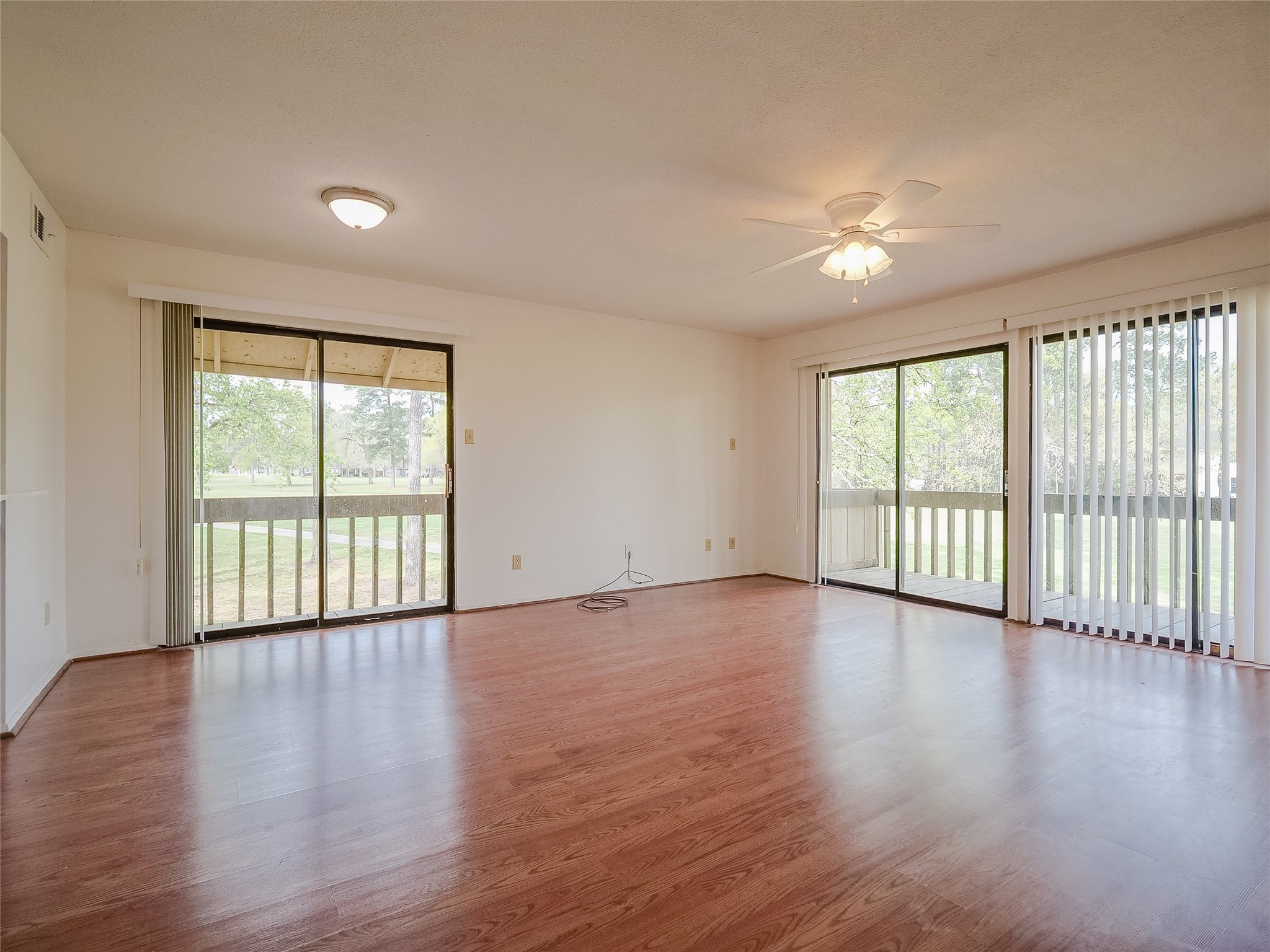 1500 S Diamondhead Boulevard 233 Property Photo 4