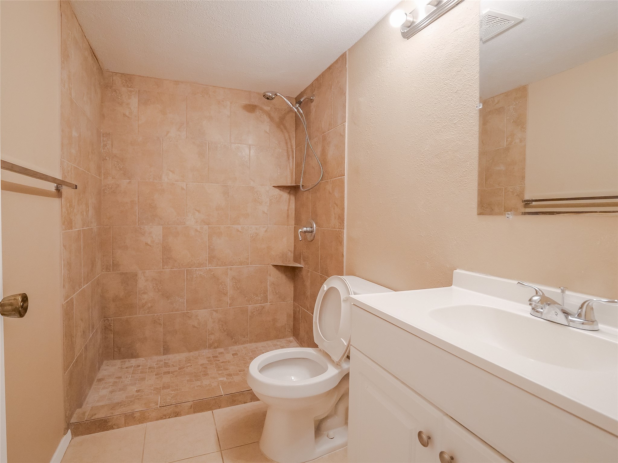 1500 S Diamondhead Boulevard 233 Property Photo 13