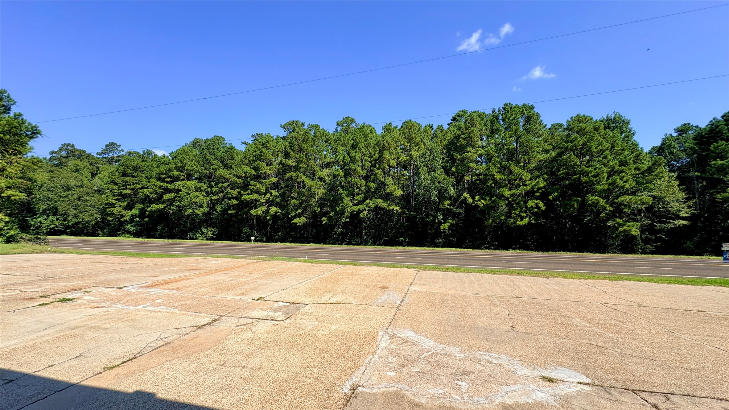 1951 Us Highway 190 W Property Photo 22