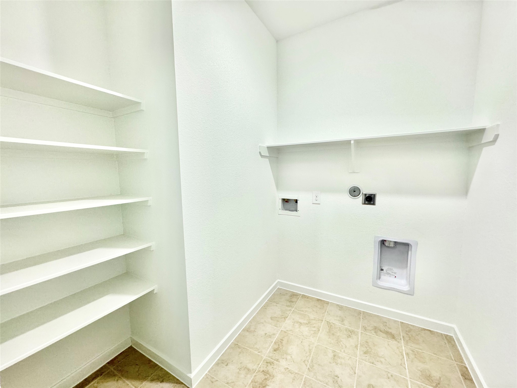 21823 White Stone Creek Dr Property Photo 17