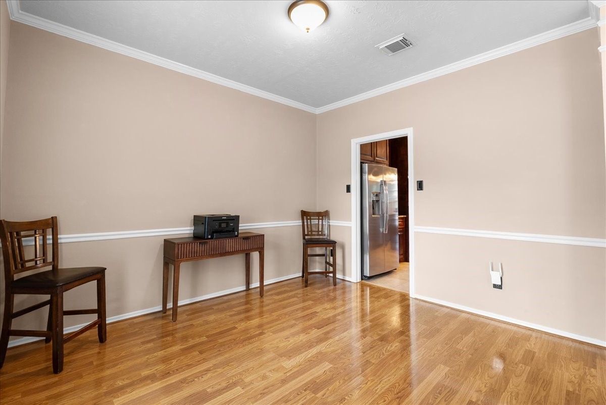 2618 George Street Property Photo 17