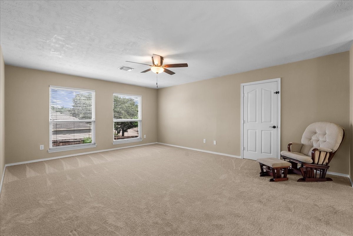 2618 George Street Property Photo 34