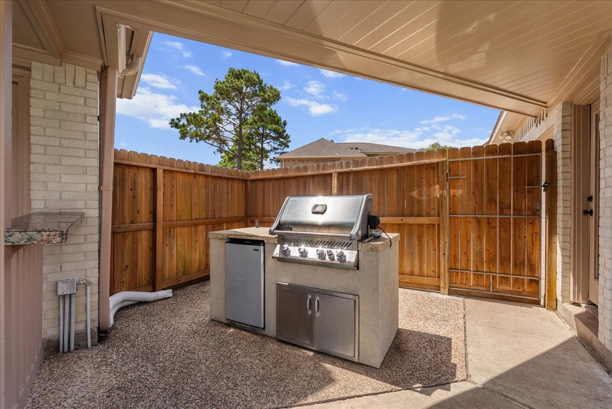 2618 George Street Property Photo 44