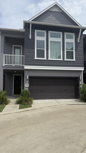 705 Strawberry Pines Court Property Photo 1