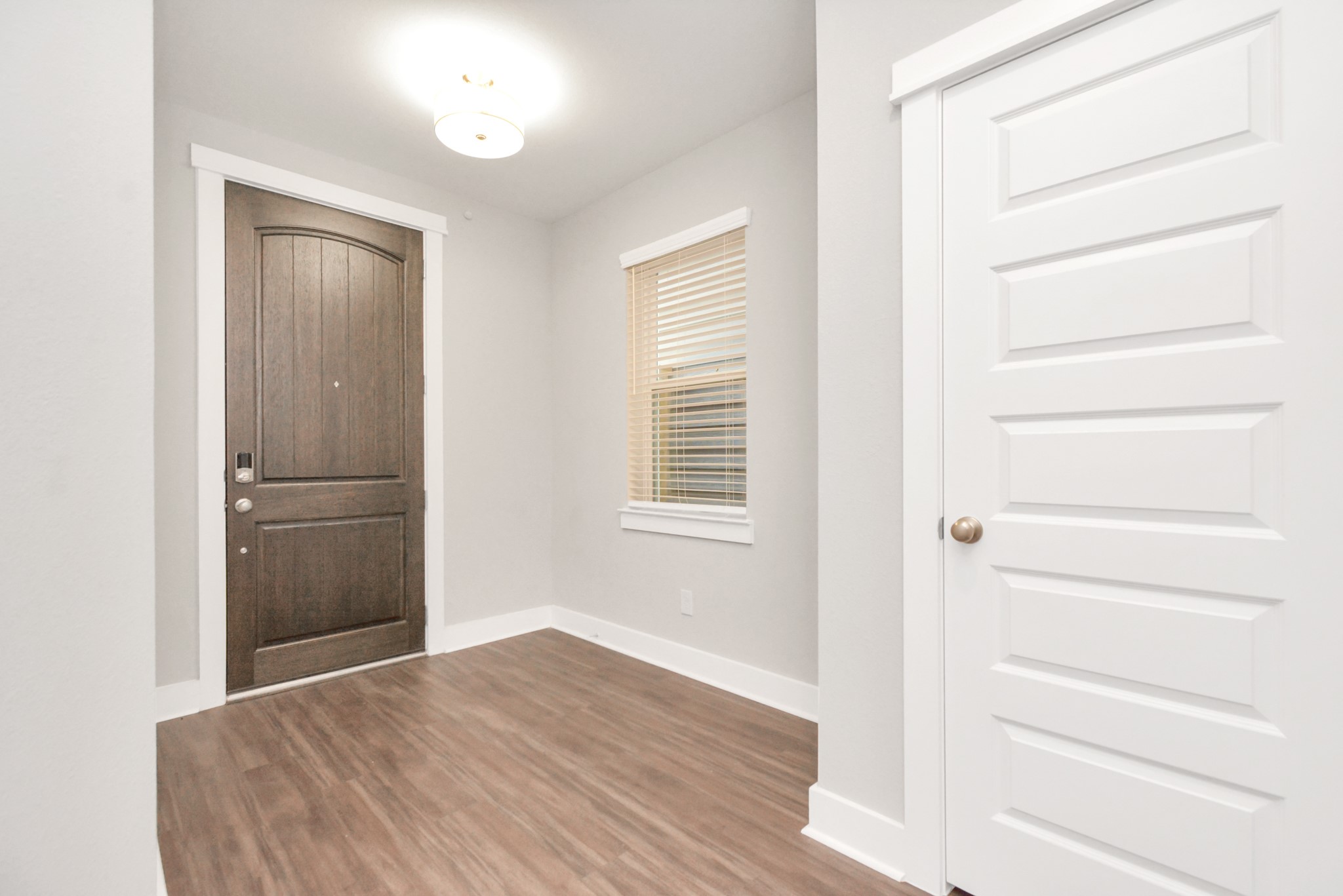 705 Strawberry Pines Court Property Photo 12