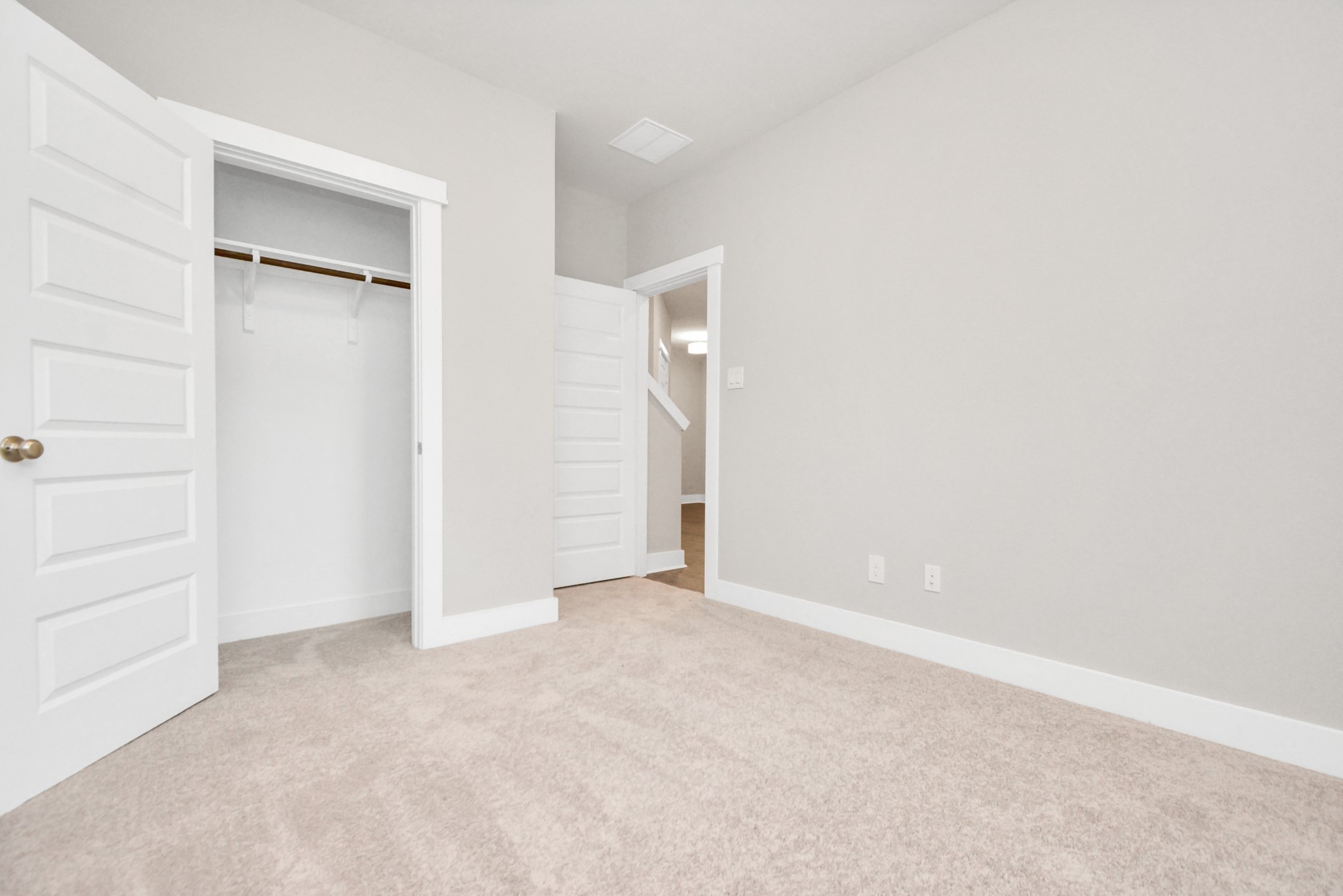 705 Strawberry Pines Court Property Photo 20
