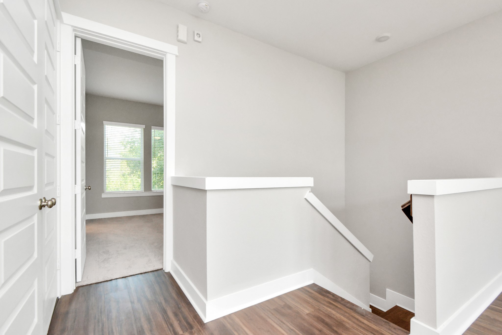 705 Strawberry Pines Court Property Photo 21