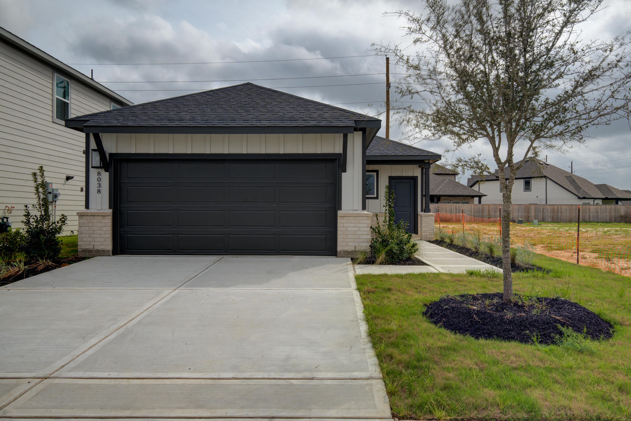 8038 Magnolia Prairie Lane Property Photo