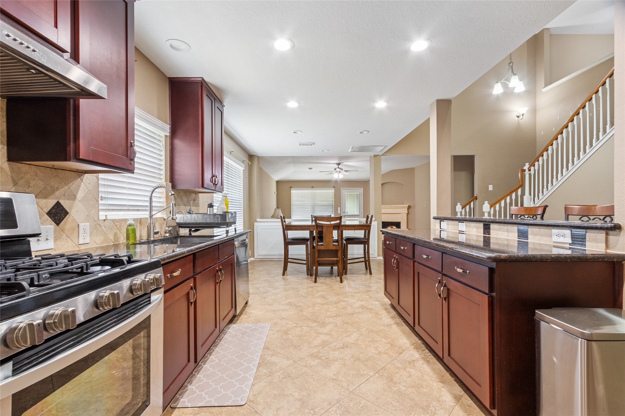 10306 Logan Bridge Lane Property Photo 6