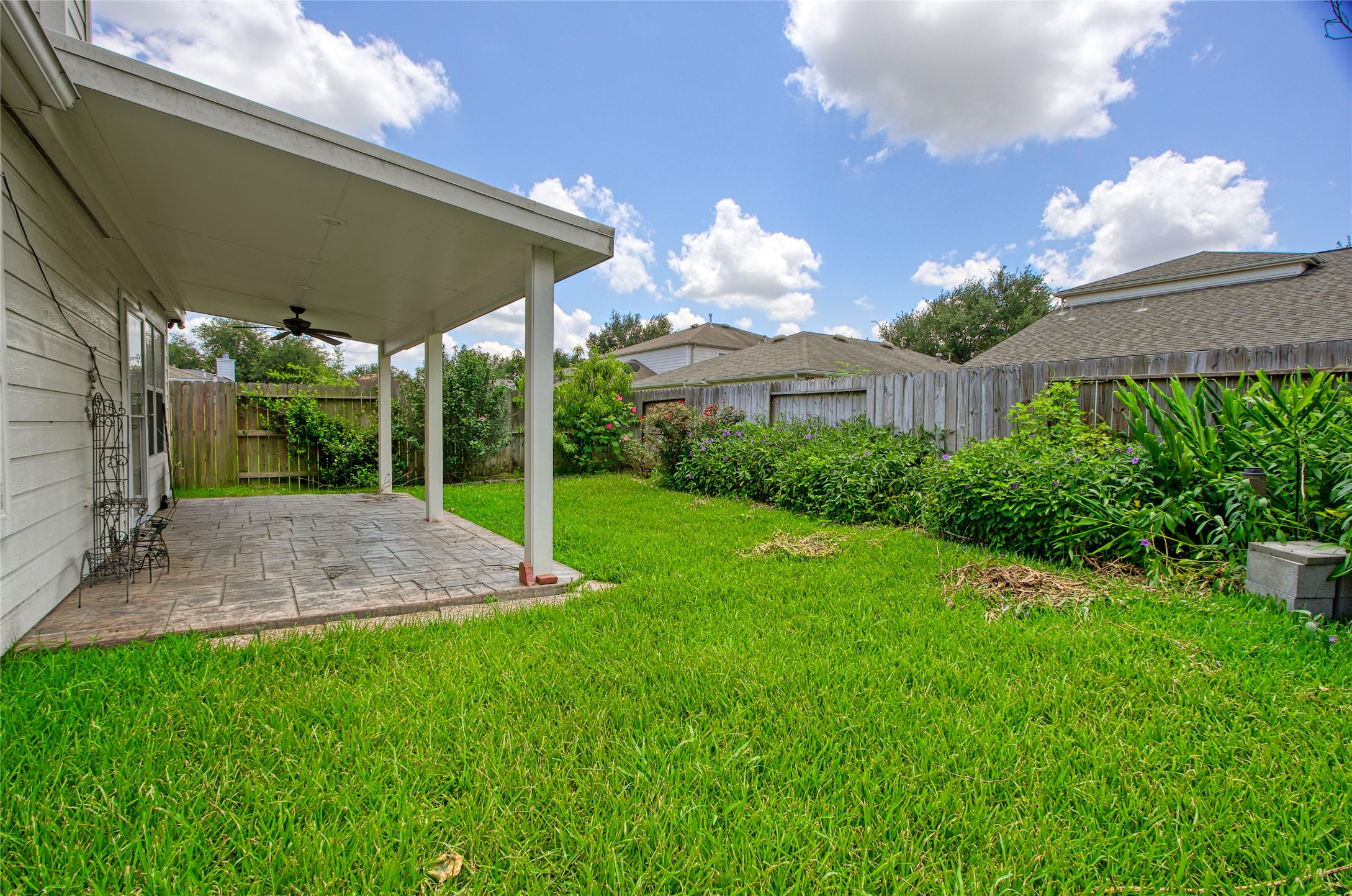 10306 Logan Bridge Lane Property Photo 24