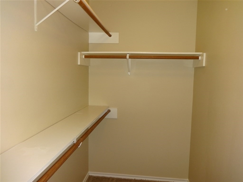 1103 Lochmoor Lane Property Photo 11
