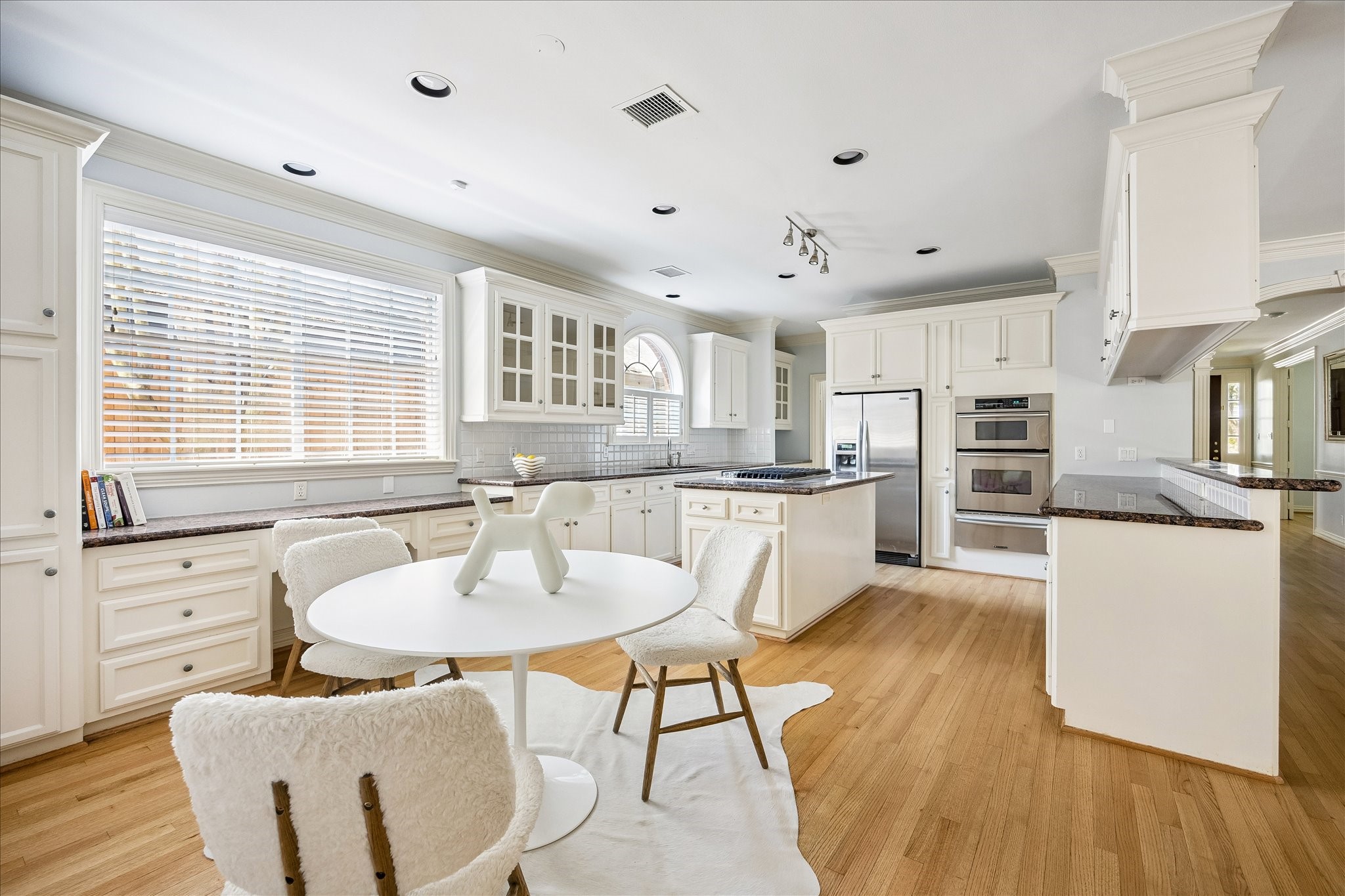 1815 Albans Road Property Photo 11