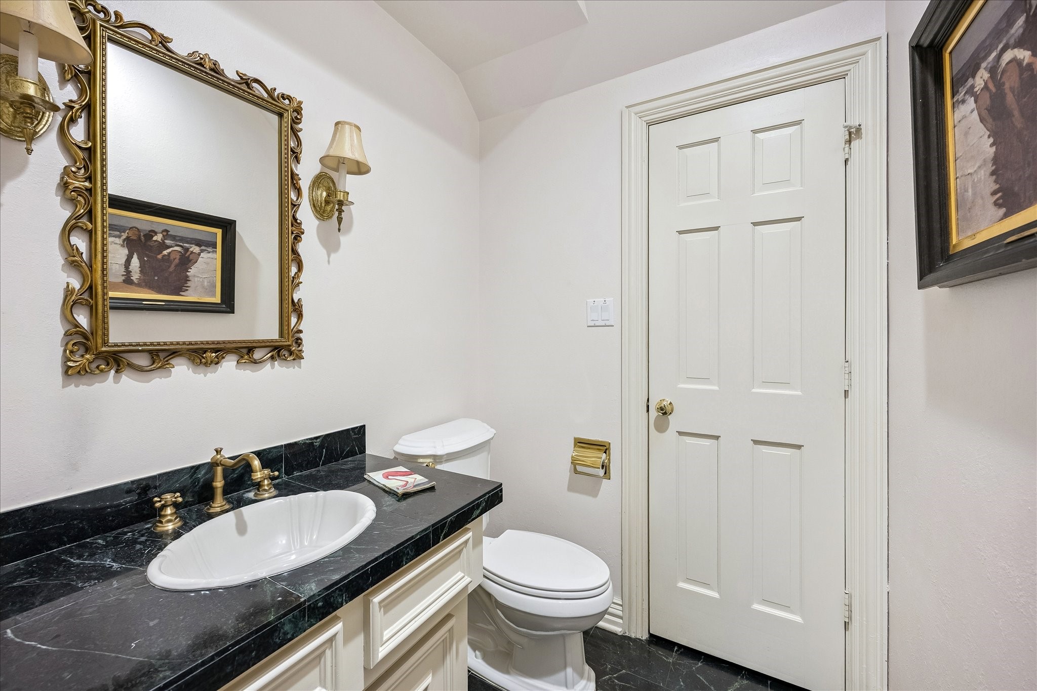 1815 Albans Road Property Photo 17