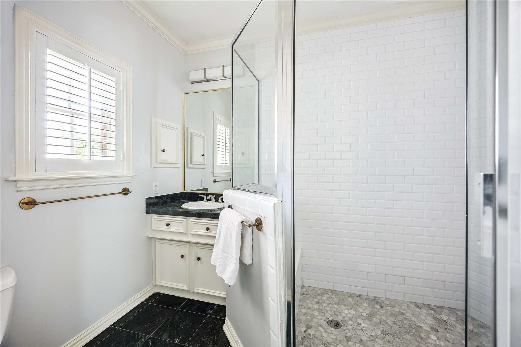 1815 Albans Road Property Photo 22