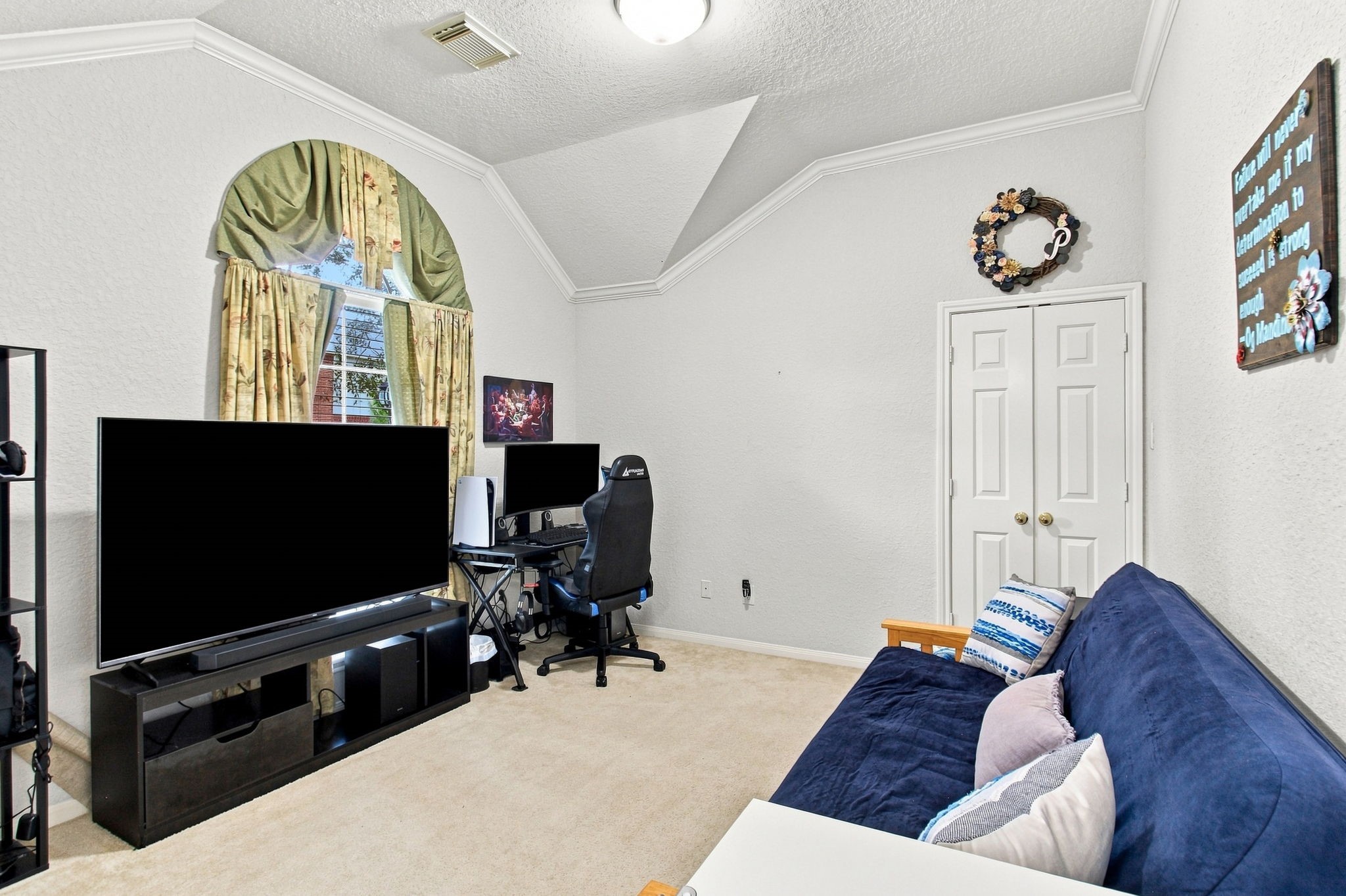 10414 Ray Brook Lane Property Photo 4