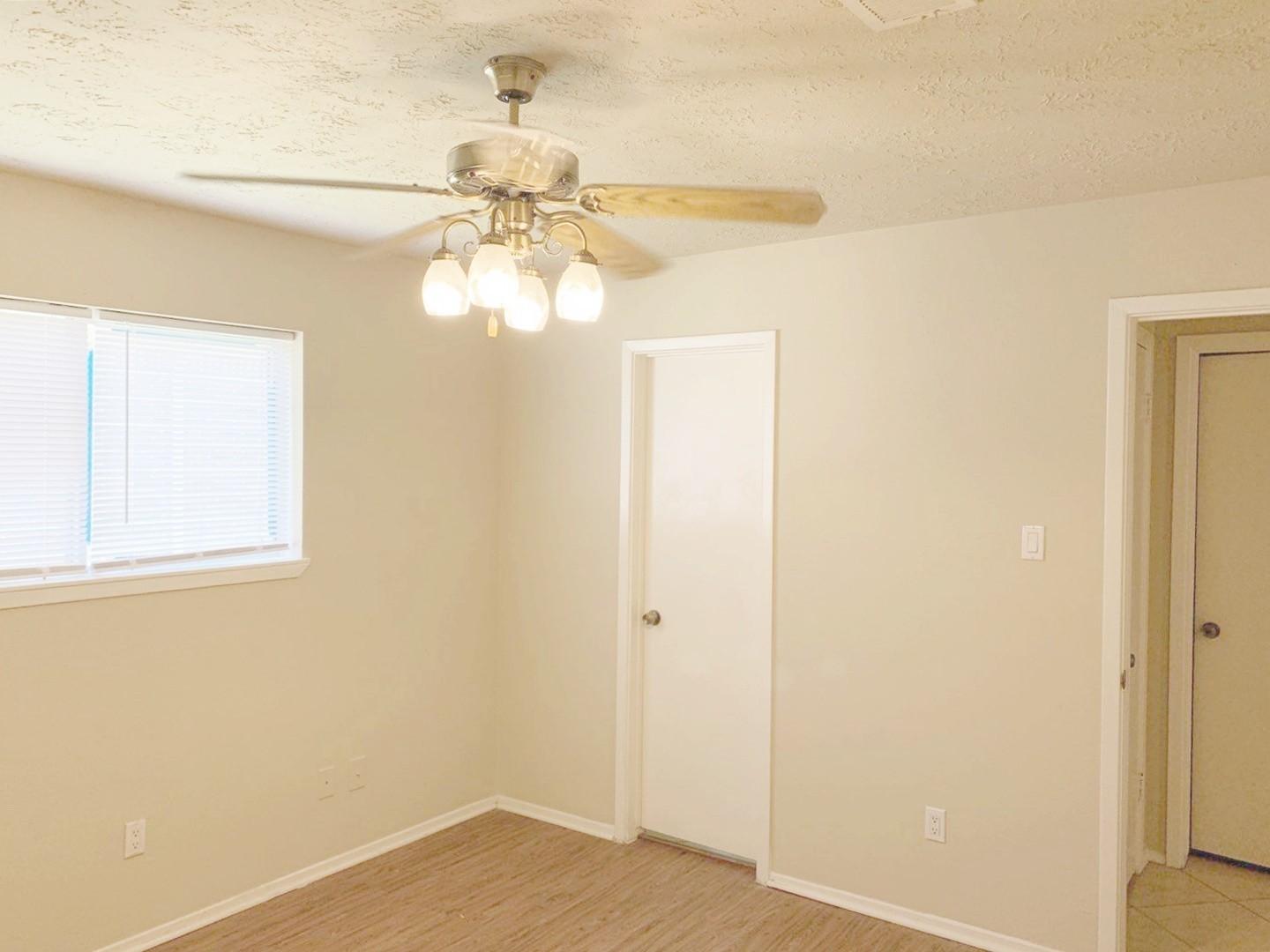 17138 Cutter Way Property Photo 8