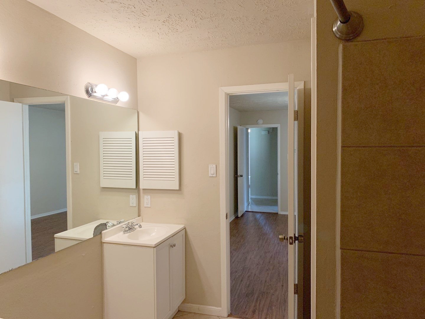 17138 Cutter Way Property Photo 12