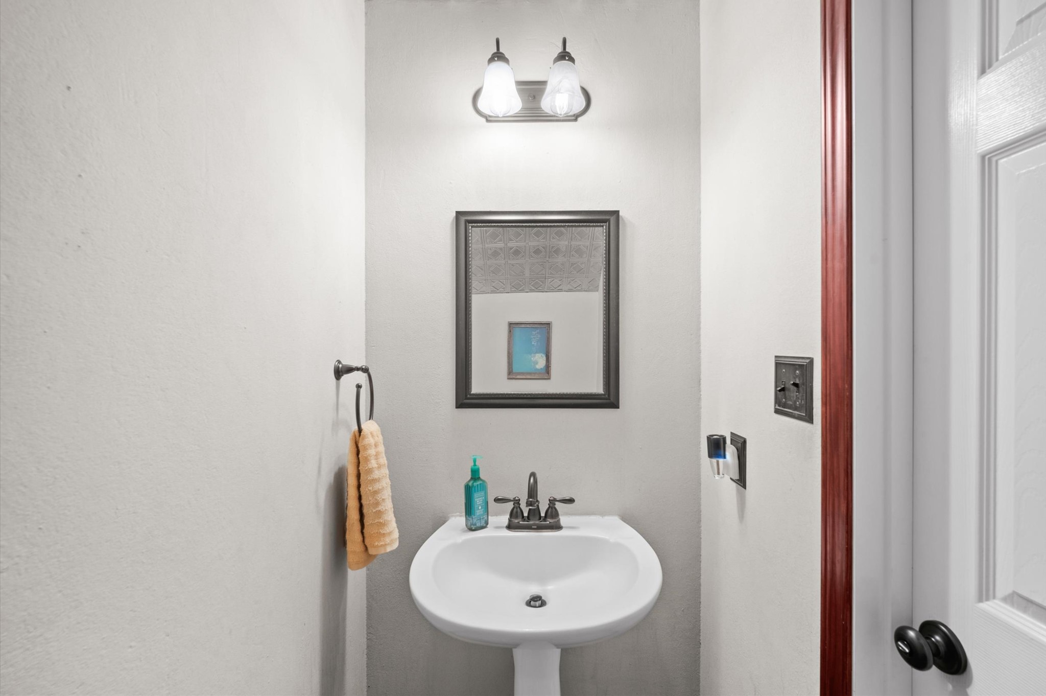 11906 Helene Court Property Photo 18