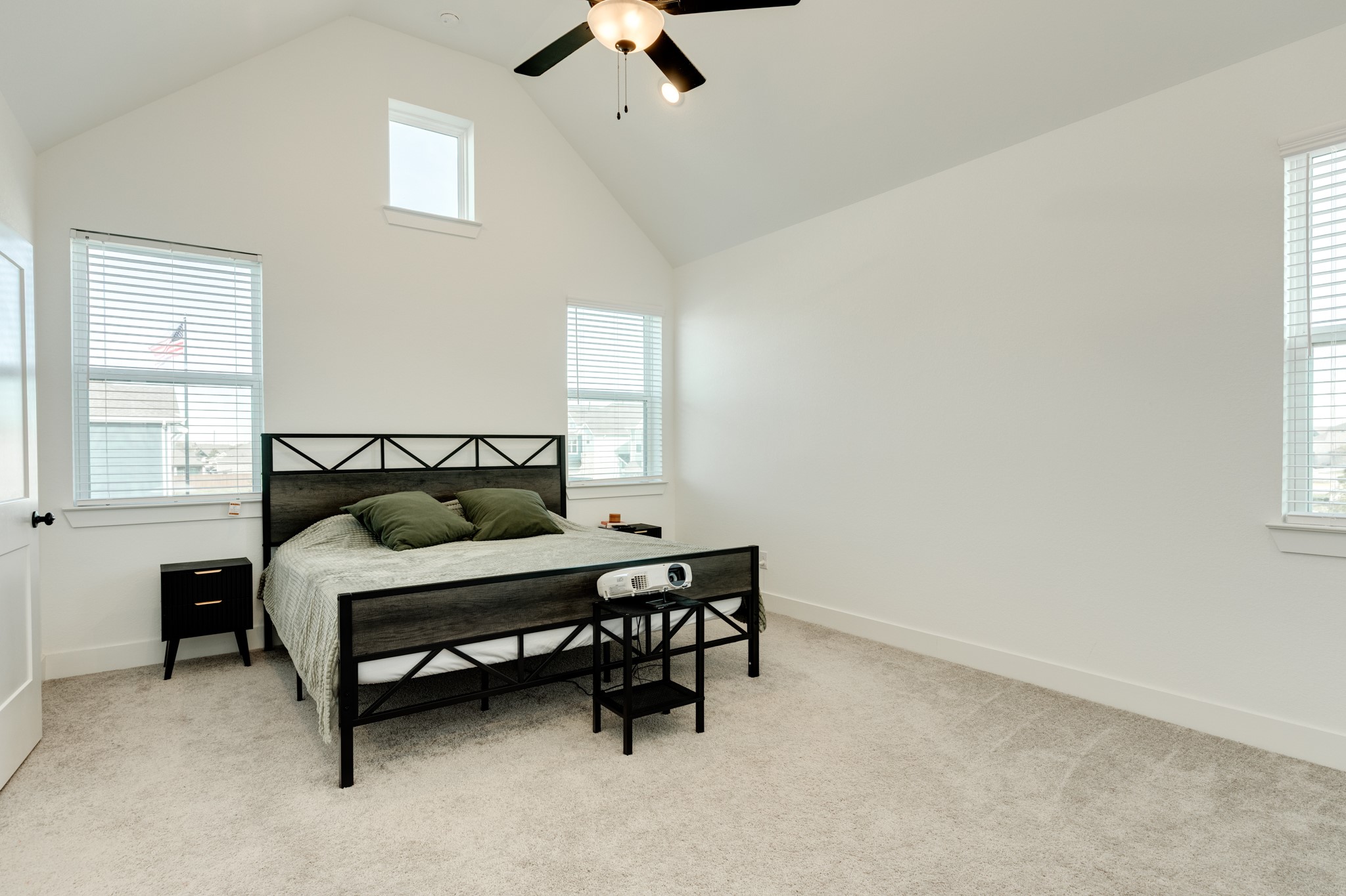 10002 Nectar Path Property Photo 19