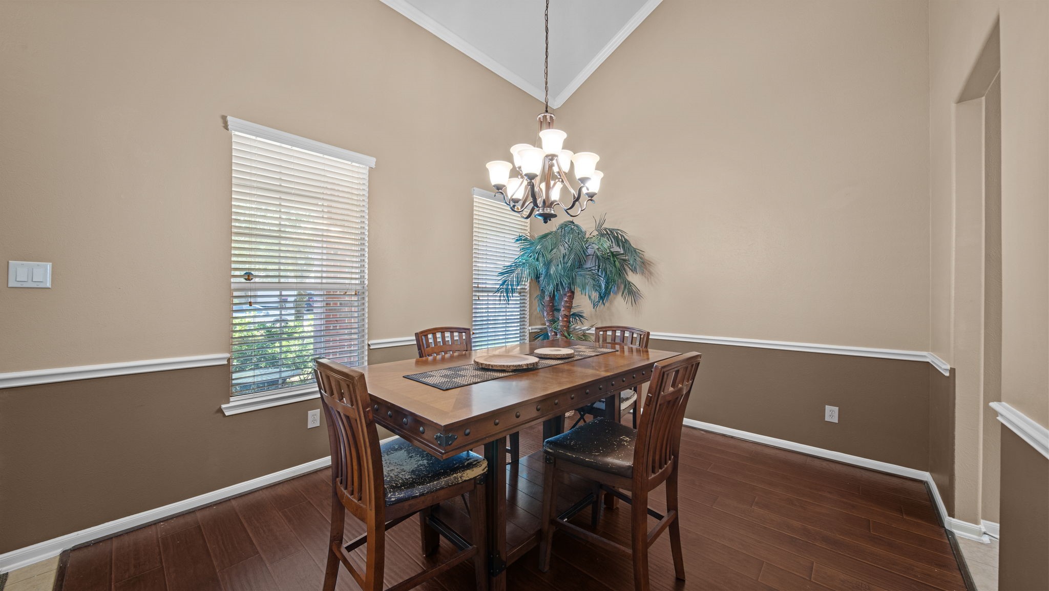 16710 Moss Green Court Property Photo 6