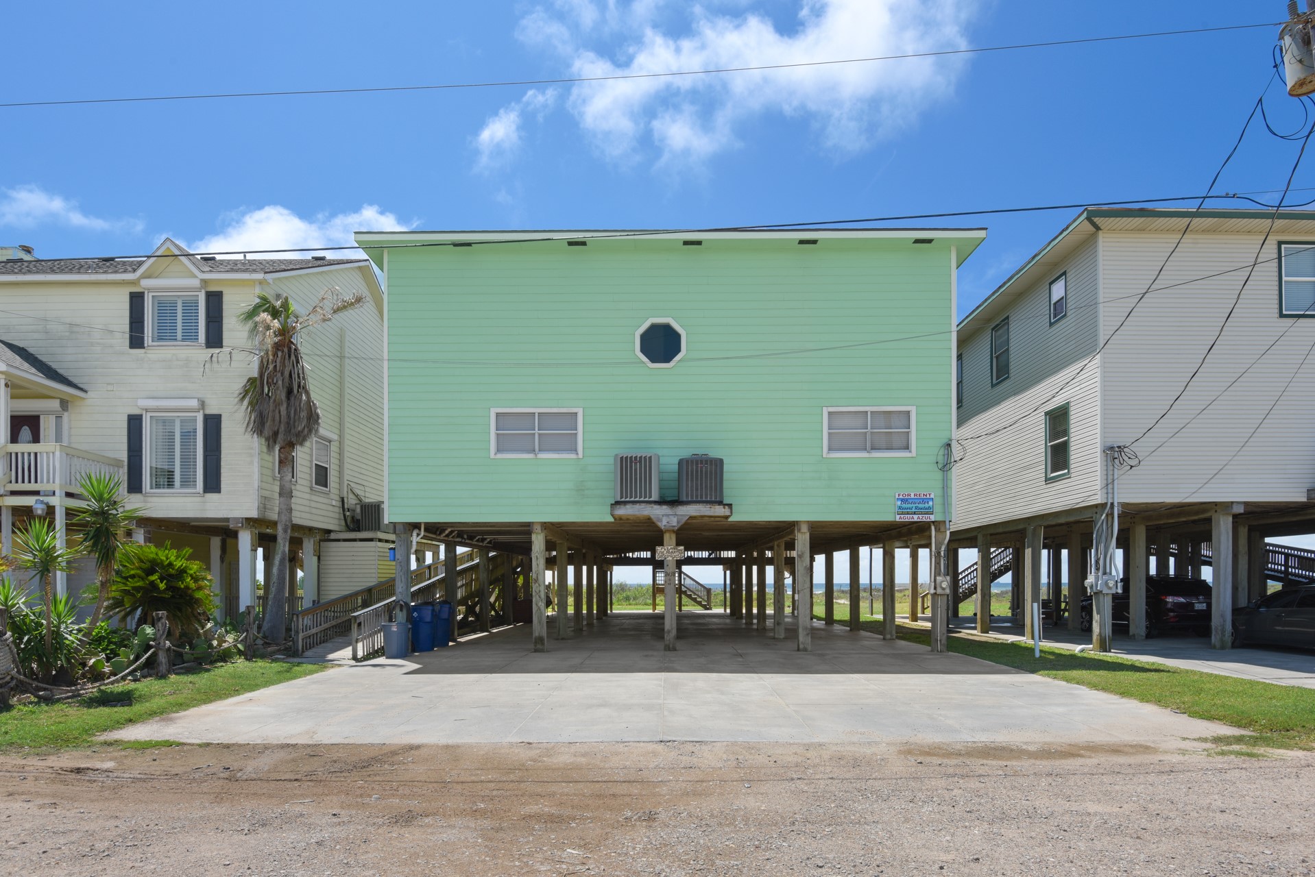 2438 Bluewater Highway Property Photo 2