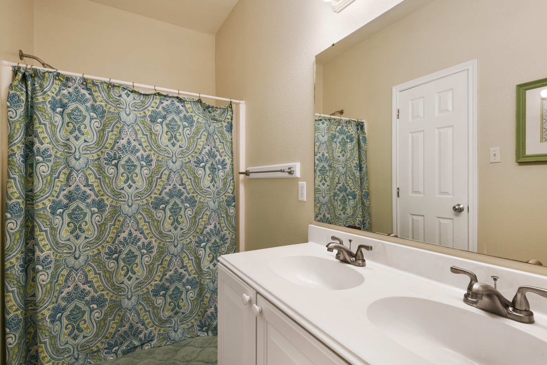 2438 Bluewater Highway Property Photo 15