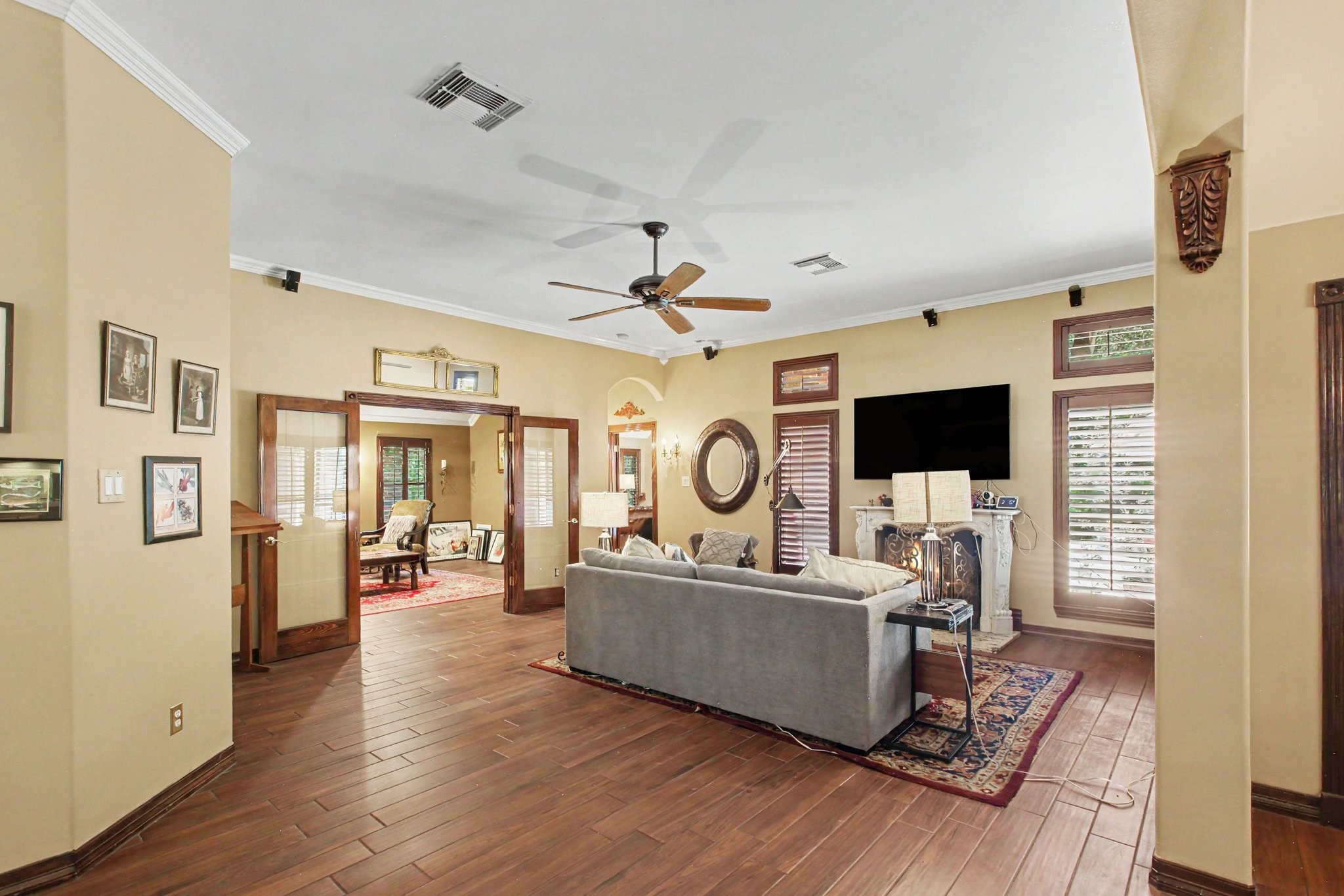 12102 Oak Haven W Drive Property Photo 6