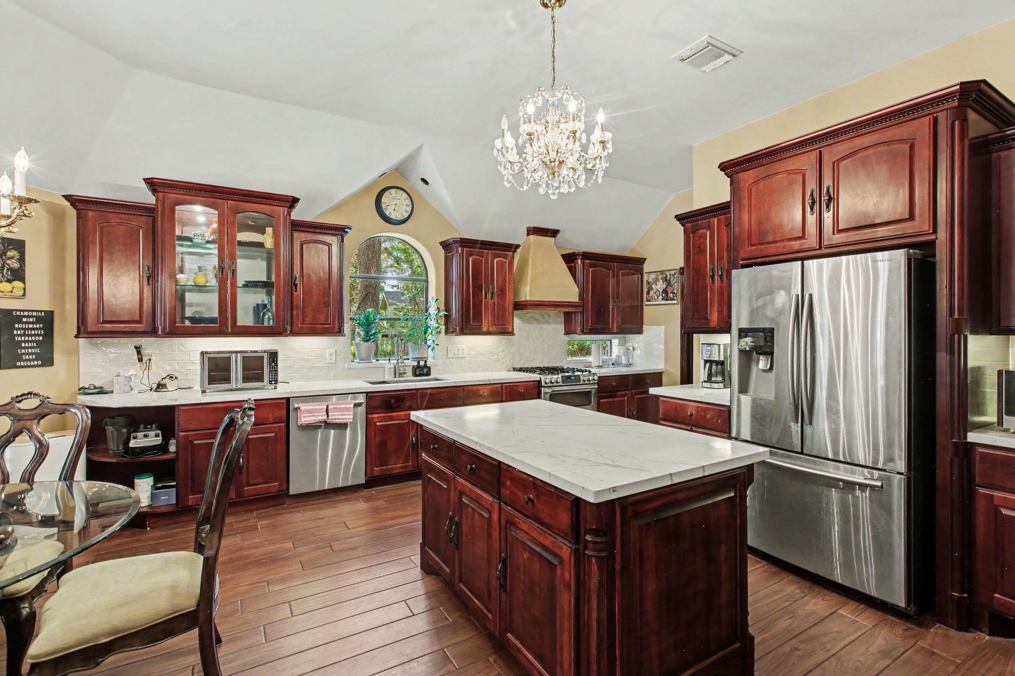 12102 Oak Haven W Drive Property Photo 10