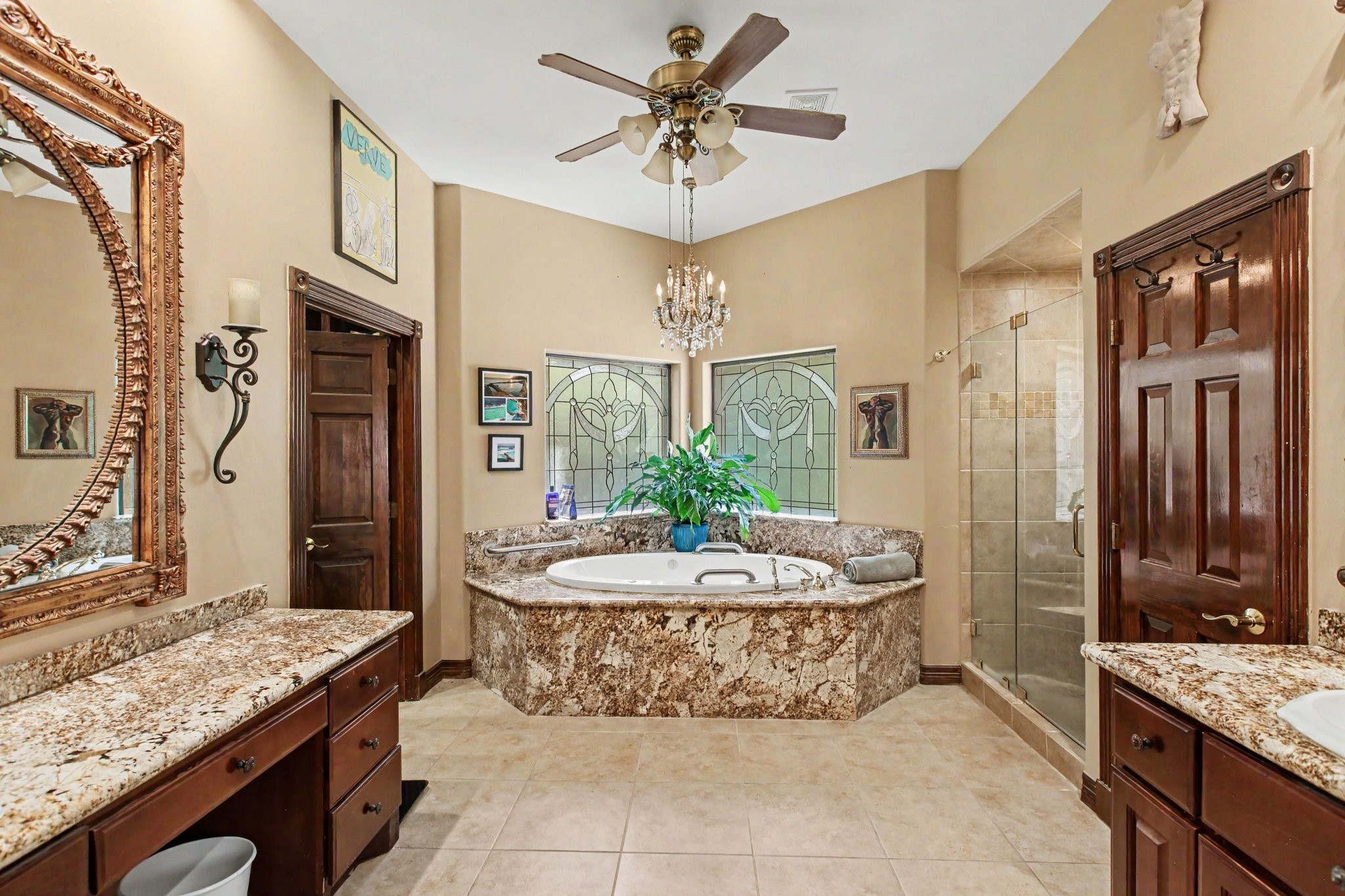 12102 Oak Haven W Drive Property Photo 12