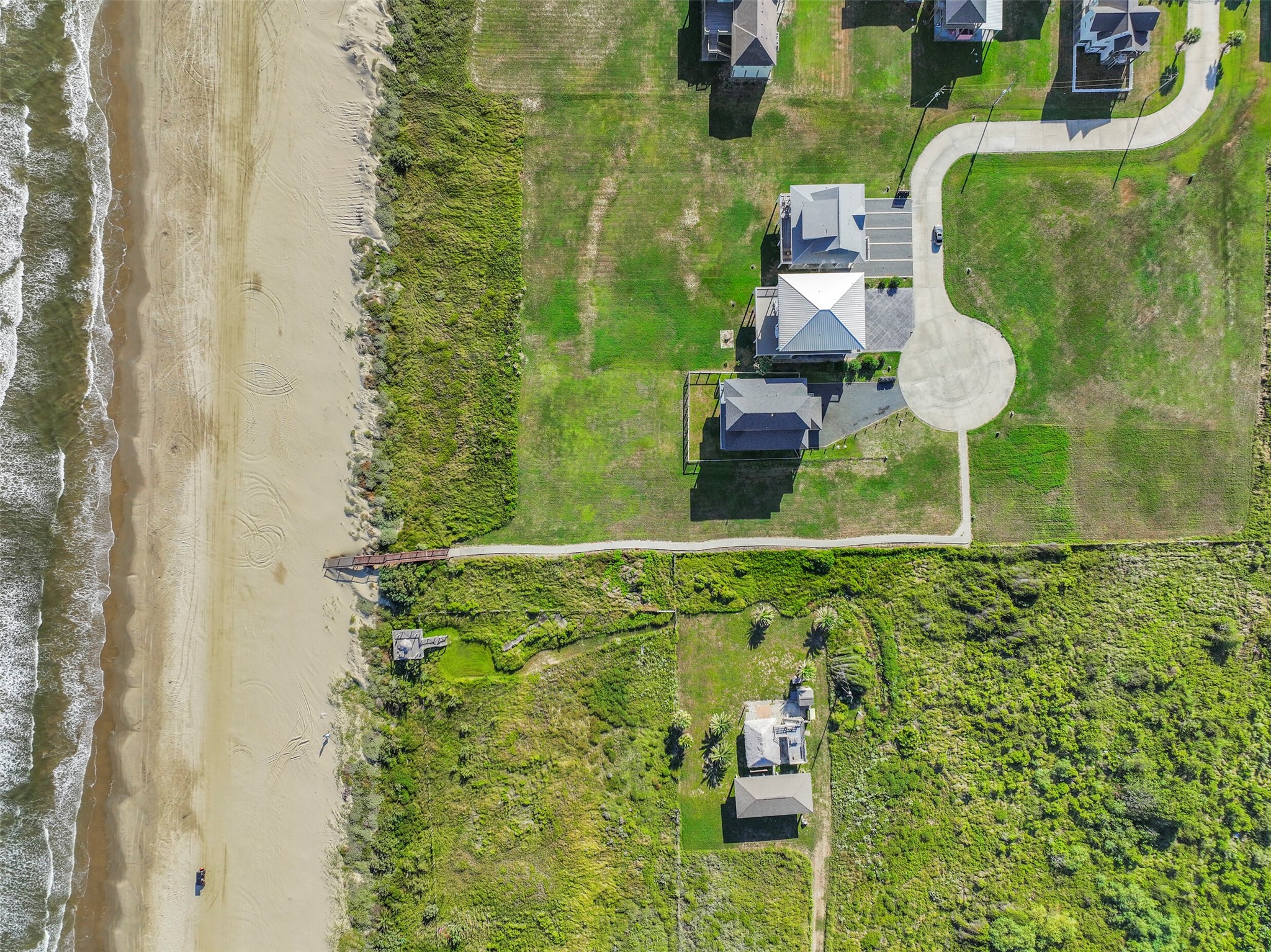 1220 Crystal Dunes Way Property Photo 5