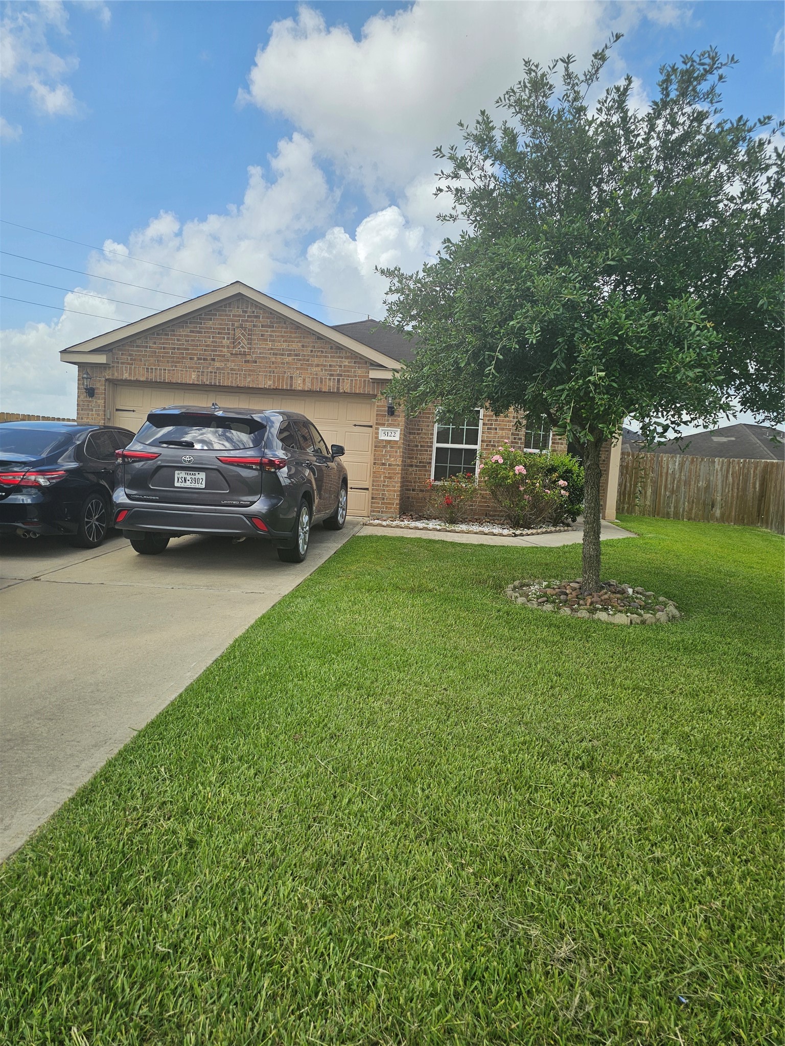 5122 Sunny Parke Lane Property Photo 7