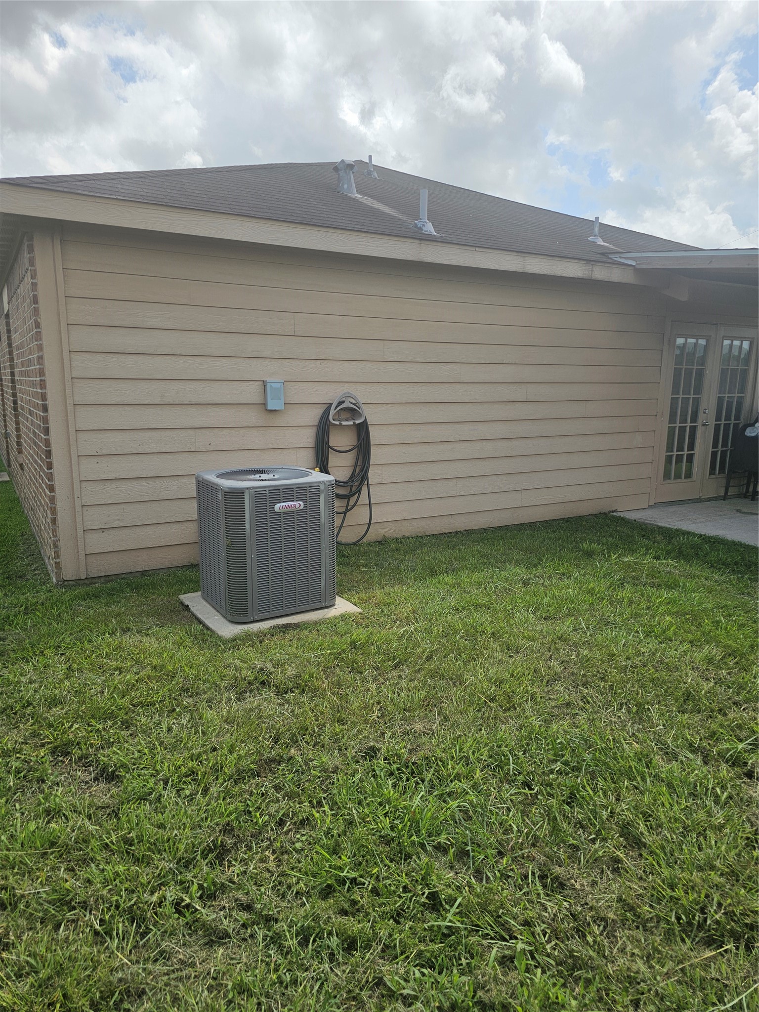5122 Sunny Parke Lane Property Photo 8