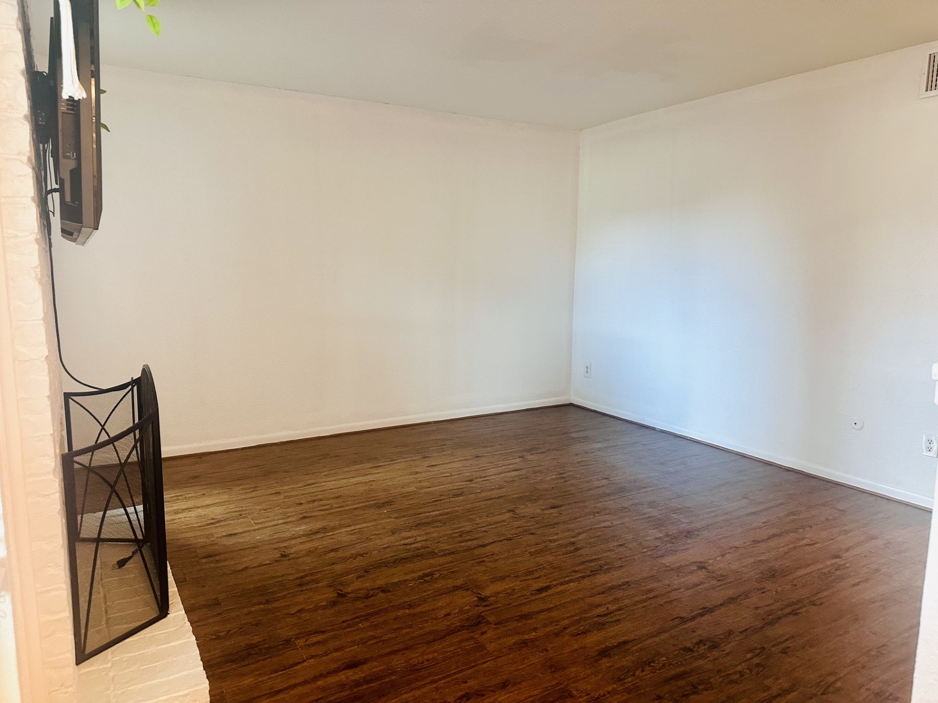 1413 Bonanza Road 413 Property Photo 5